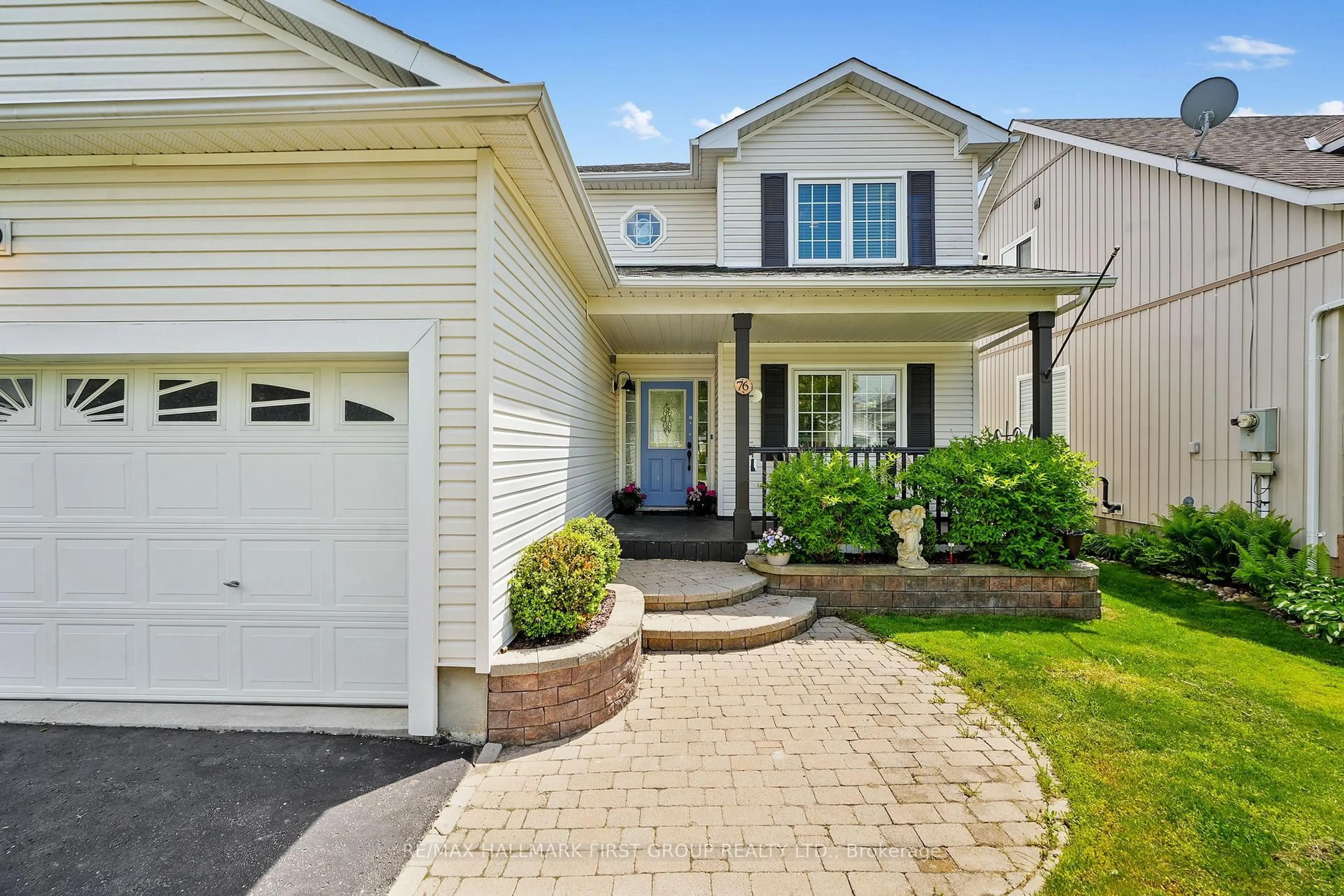 Home with vinyl exterior material, street for 76 Jarvis Dr, Port Hope Ontario L1A 4K5