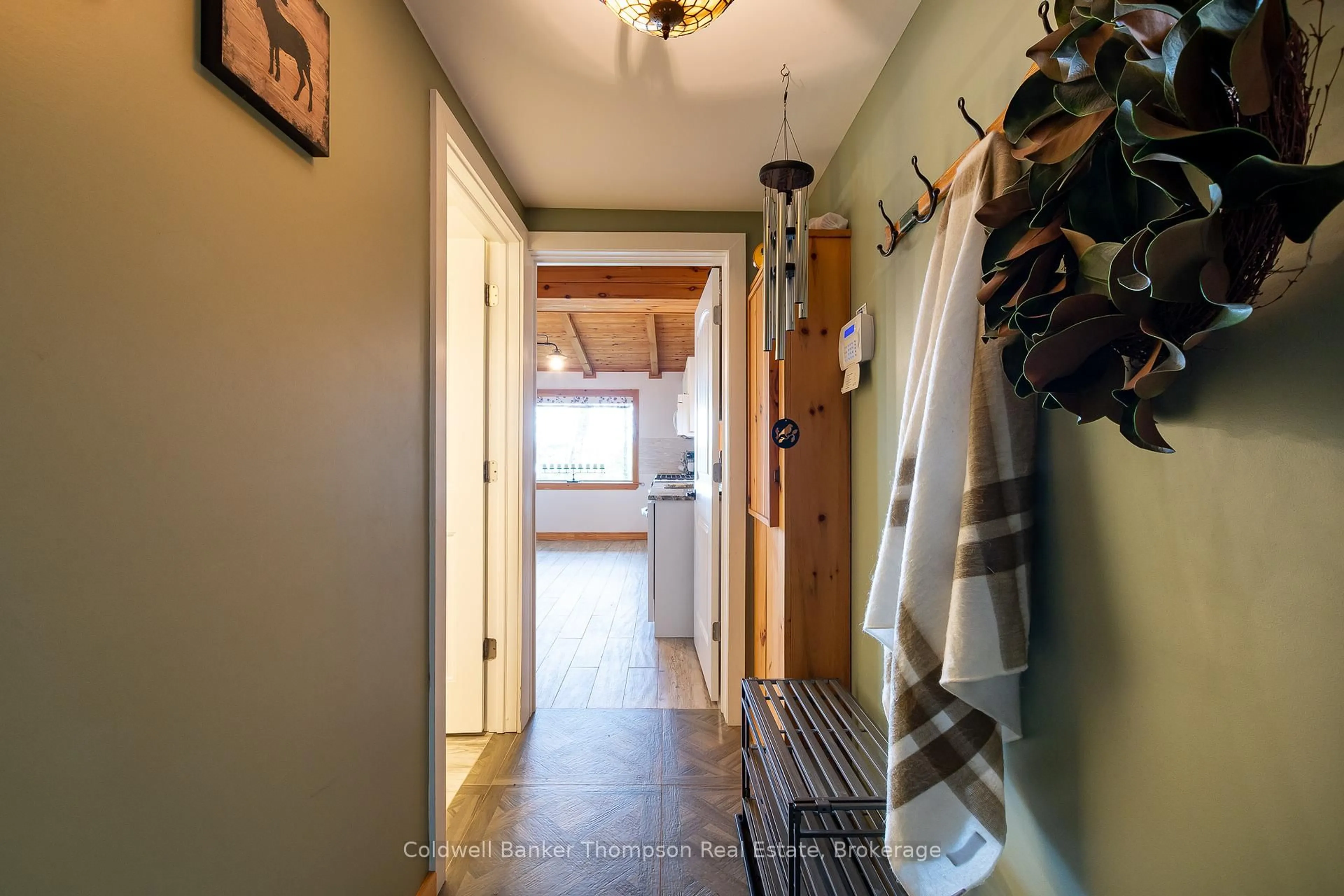 Indoor entryway for 57 Mayflower Lane, Perry Ontario P0A 1J0