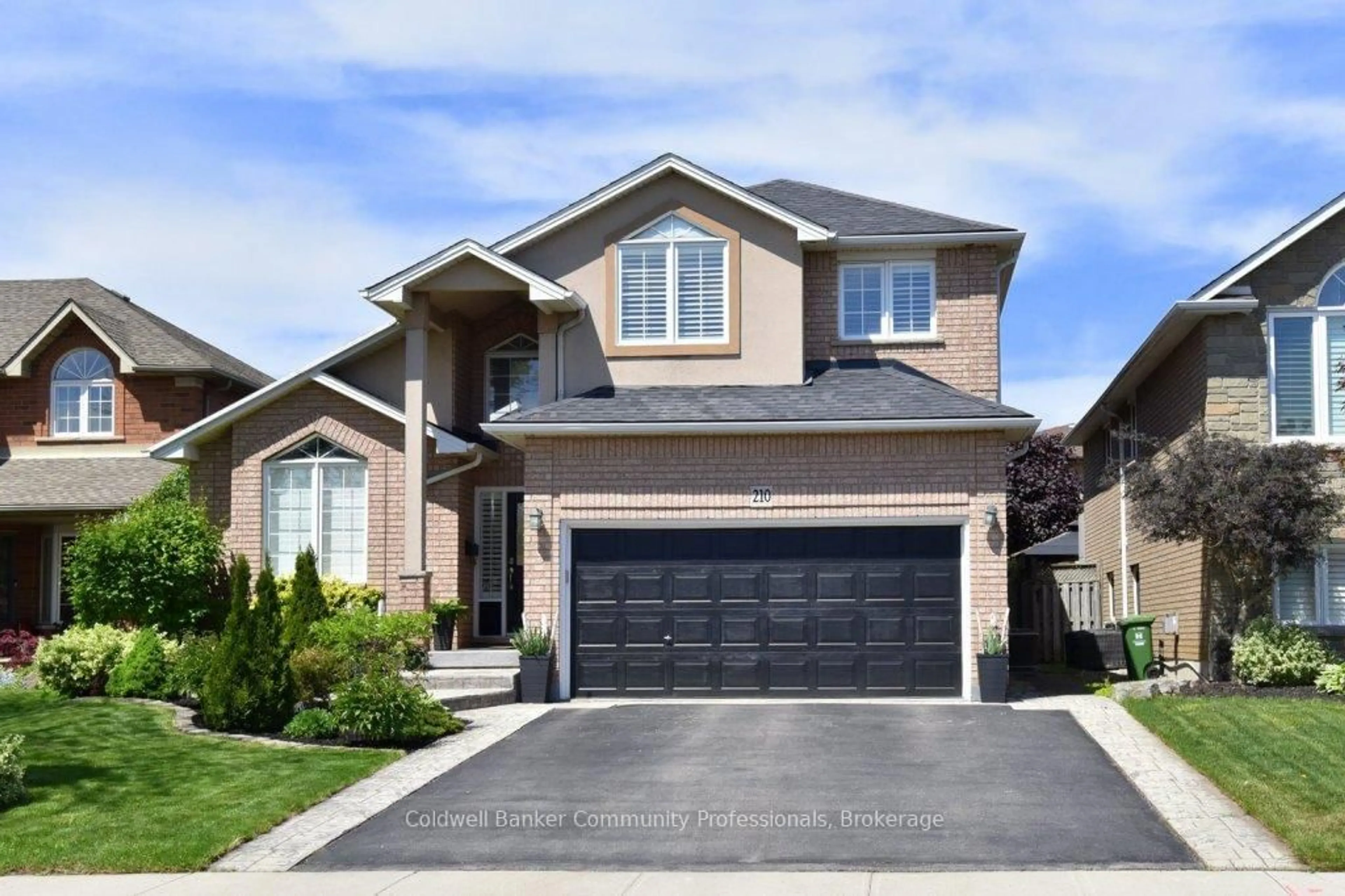 Home with brick exterior material, street for 210 Claudette Gate, Hamilton Ontario L9B 2K1