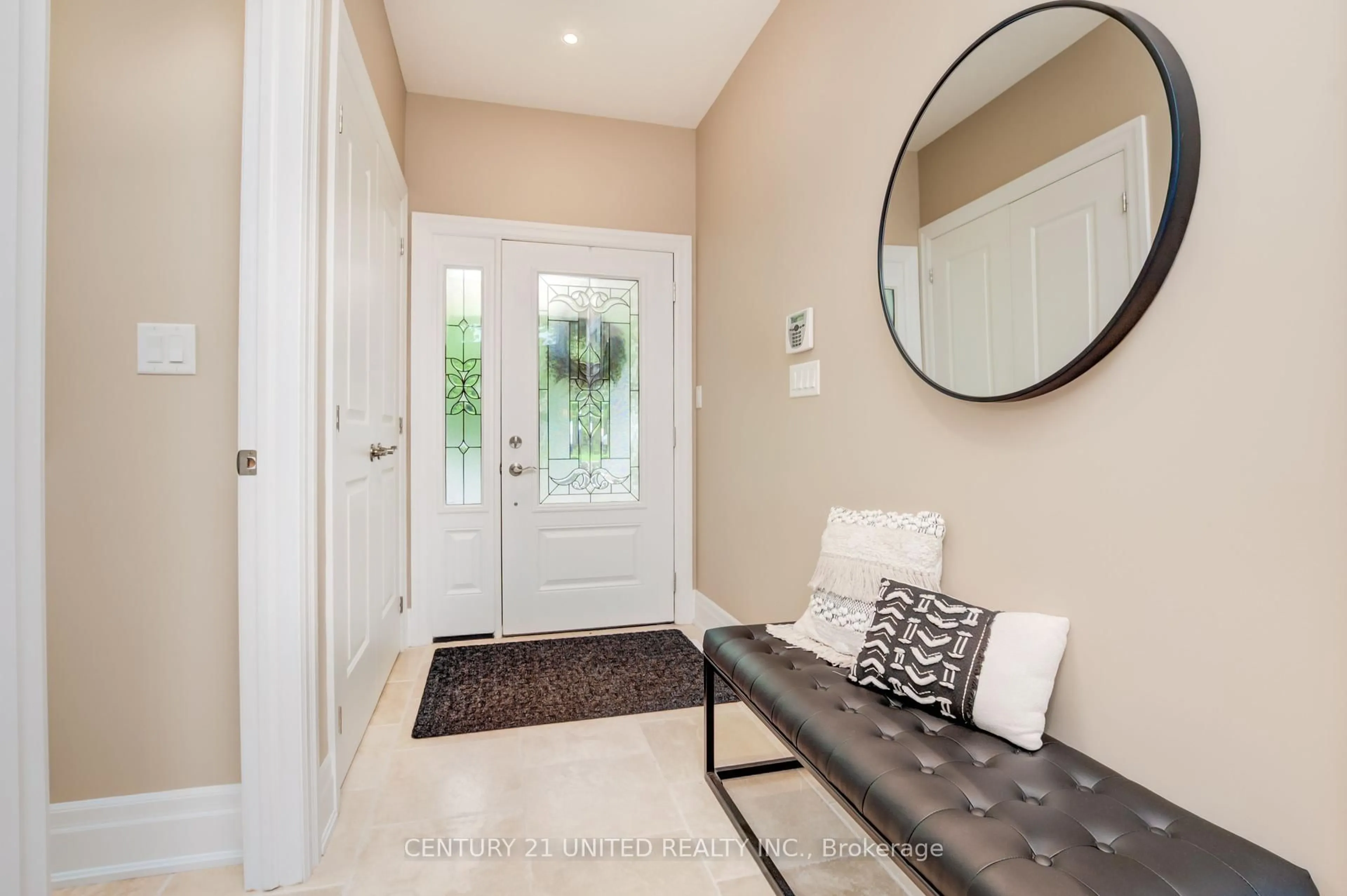 Indoor entryway for 169 Fire Route 44 N/A, Havelock-Belmont-Methuen Ontario K0L 1Z0