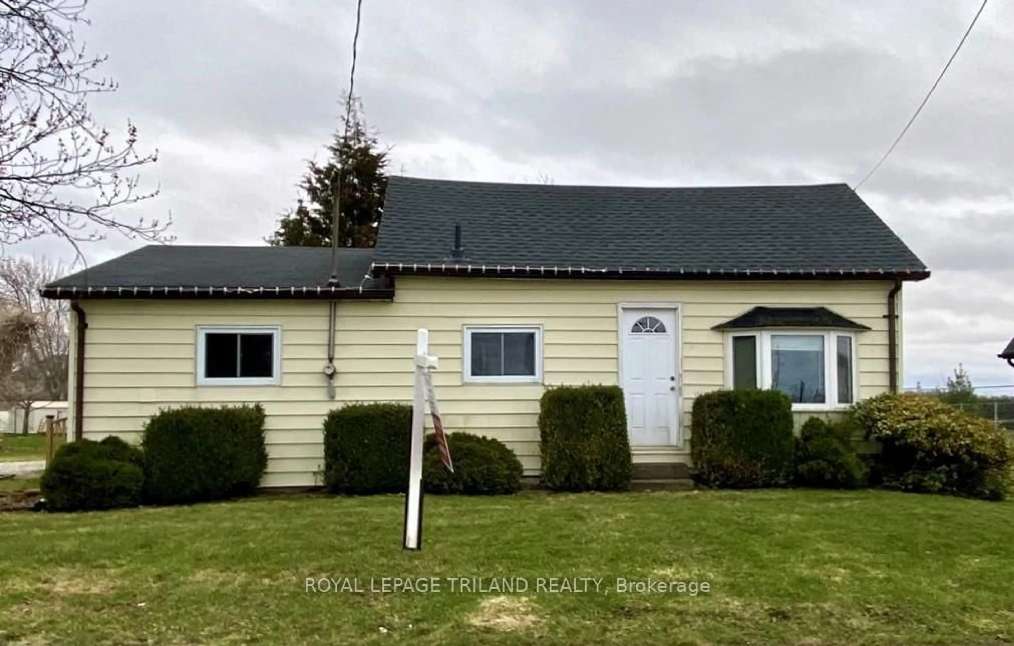 Unknown for 81 Mill St, Lambton Shores Ontario N0M 2N0