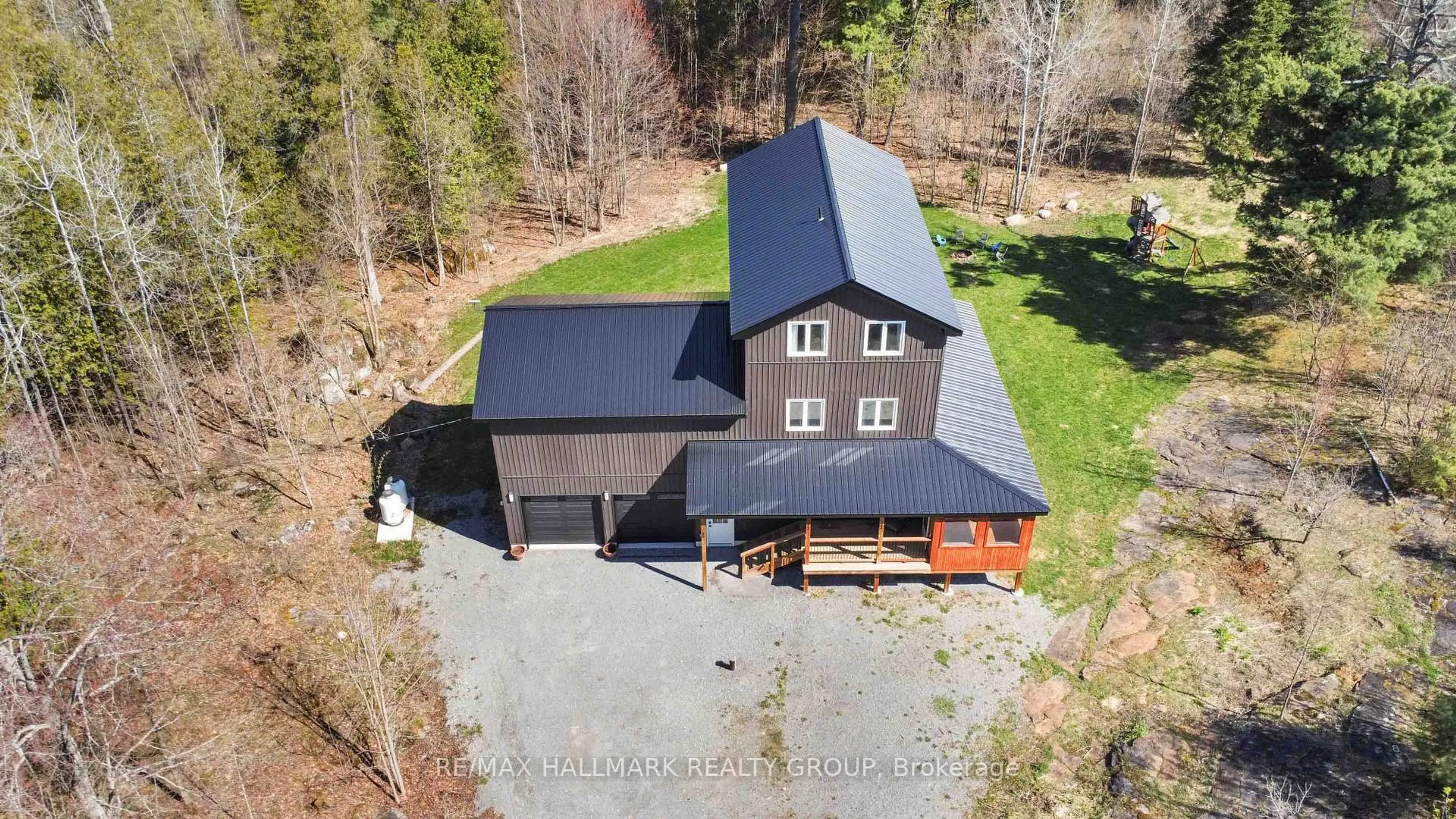 A pic from outside/outdoor area/front of a property/back of a property/a pic from drone, building for 628 Sugar Bush Rd, Pakenham Ontario K0A 2X0