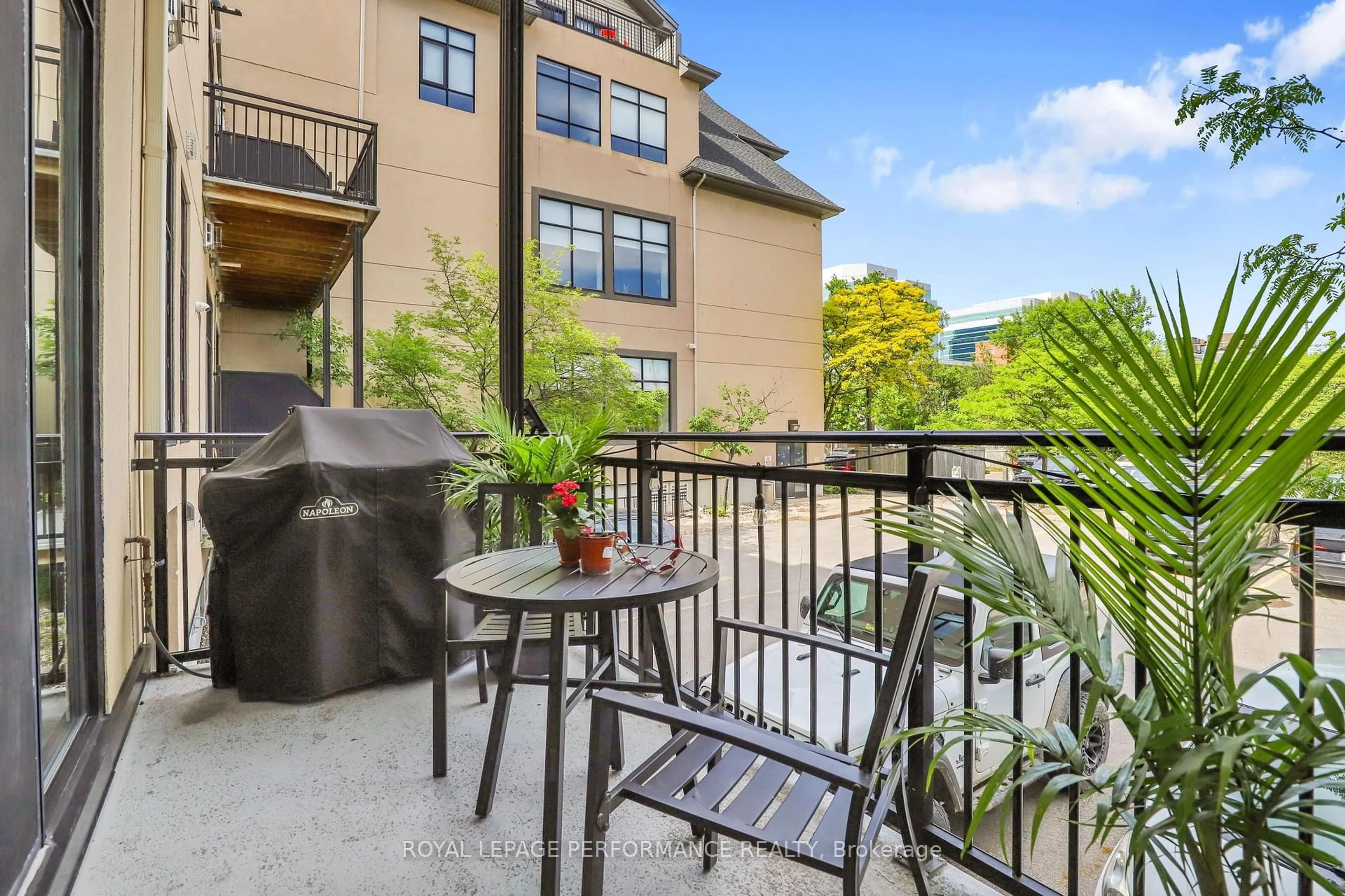 Patio, unknown for 95 Beech St #108, Ottawa Ontario K1S 3J7