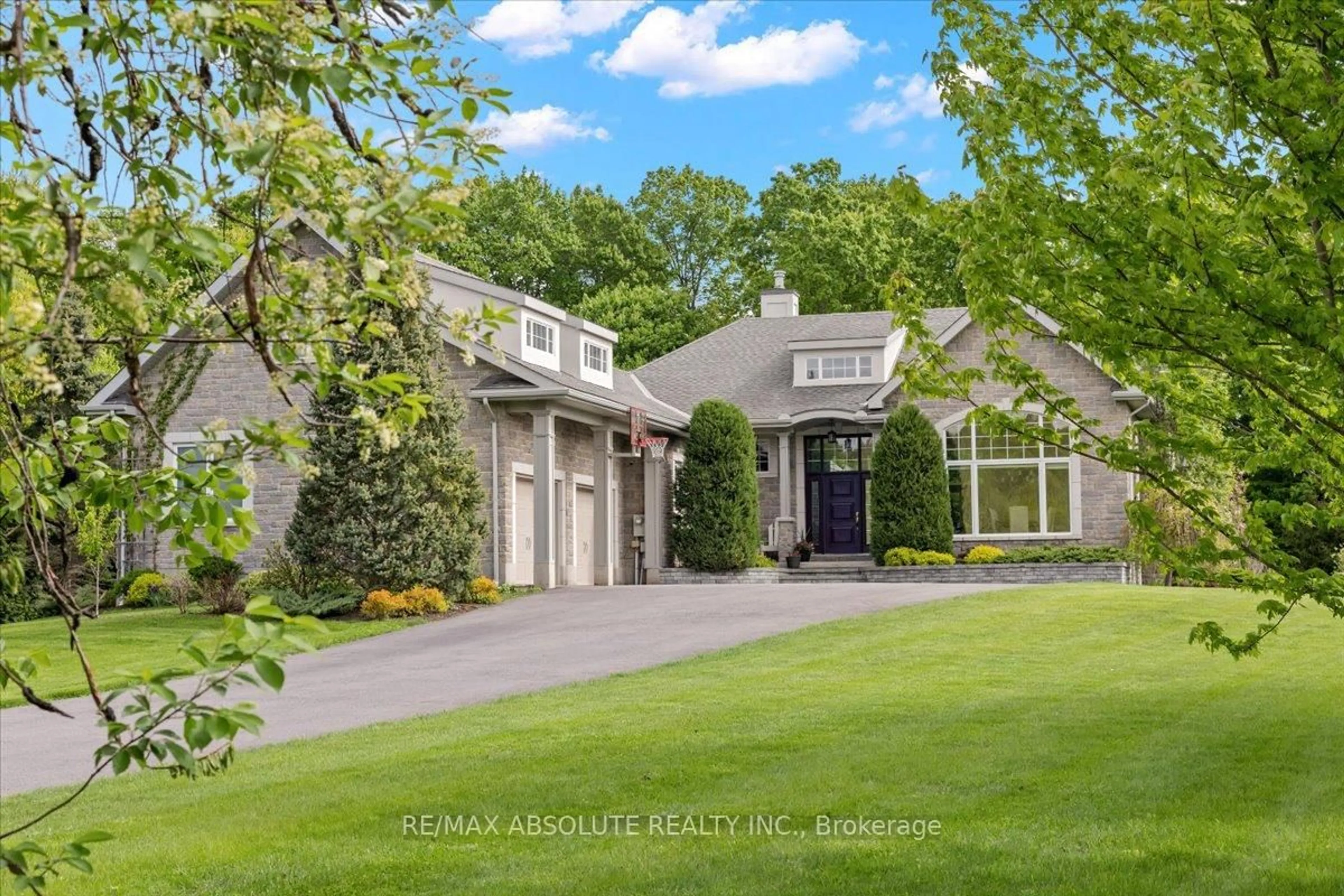 Unknown for 1832 Rocklane Dr, Kanata Ontario K2W 1B5