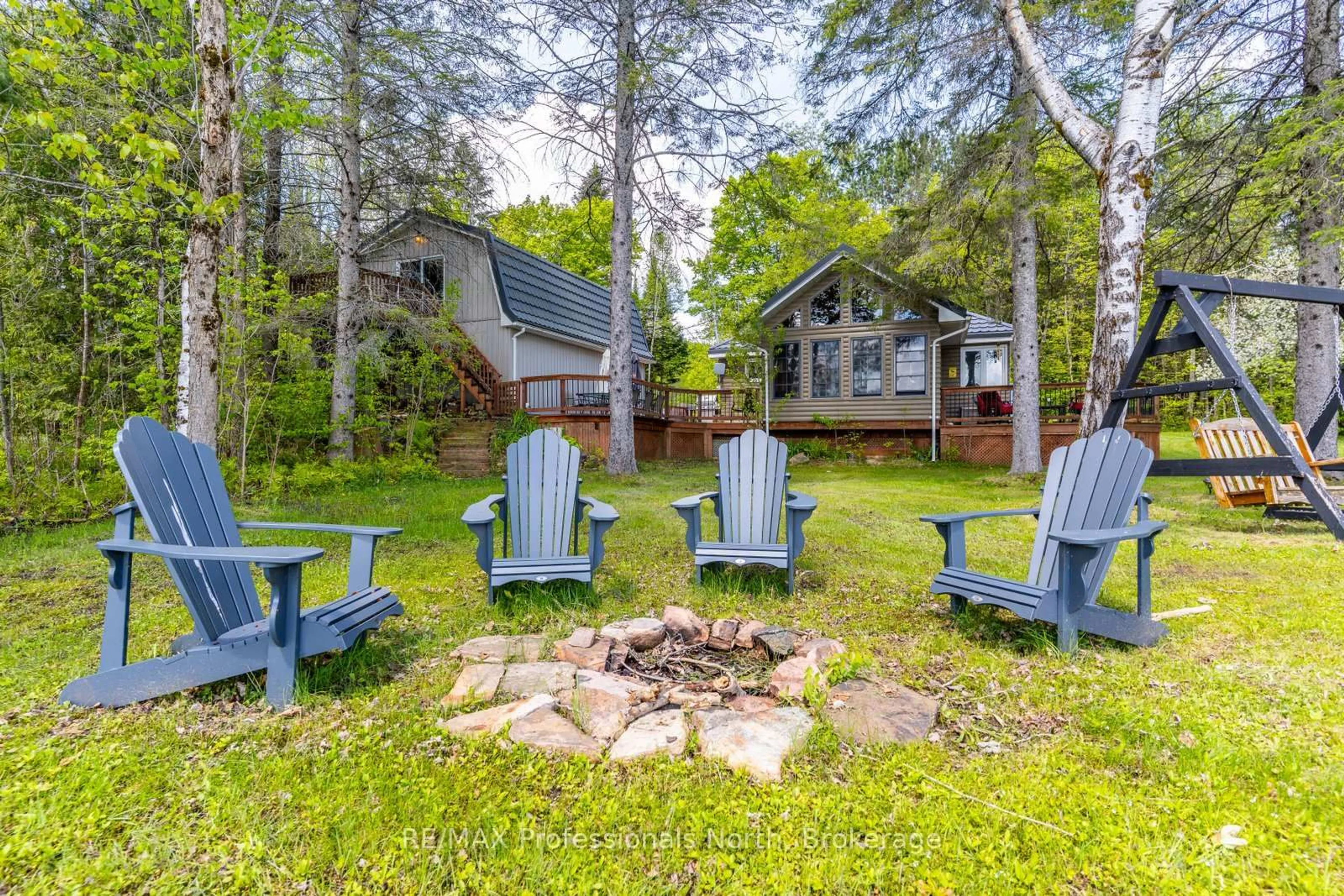 Patio, unknown for 1363 Walker Line, Algonquin Highlands Ontario K0M 1S0