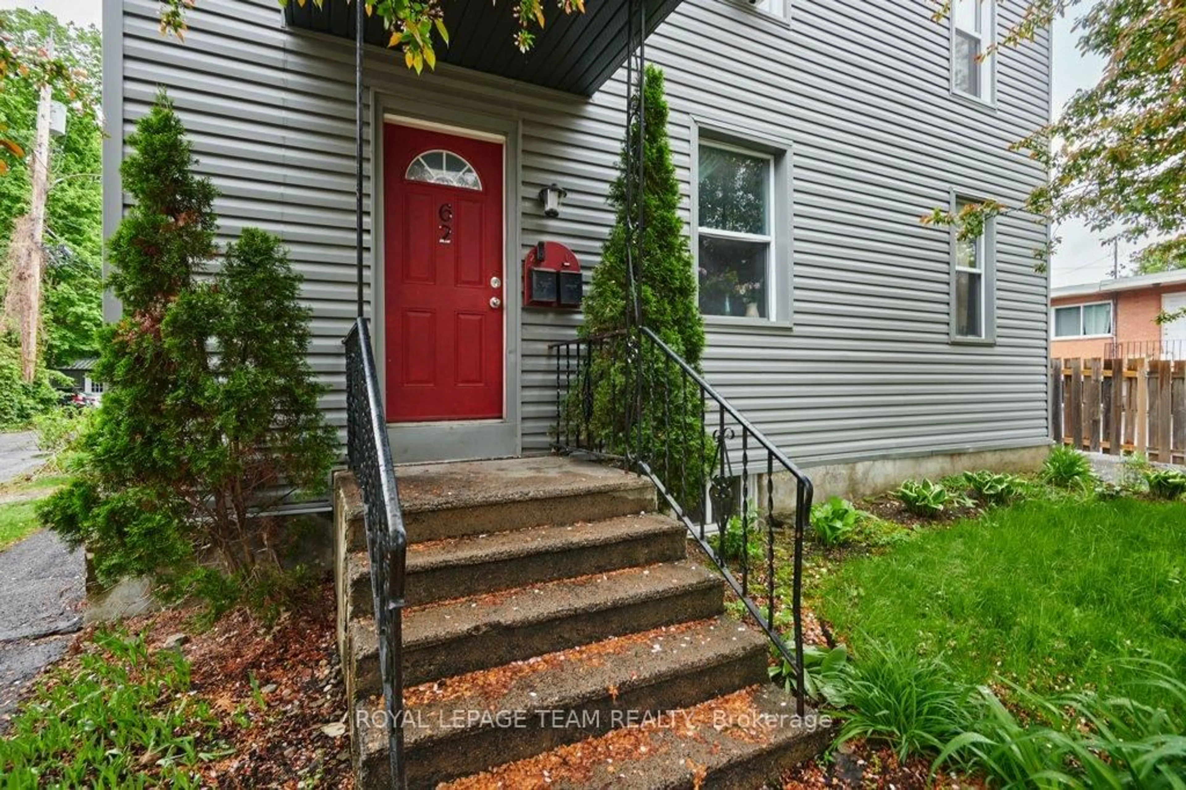 Unknown for 62 Laurel St, Ottawa Ontario K1Y 3E2