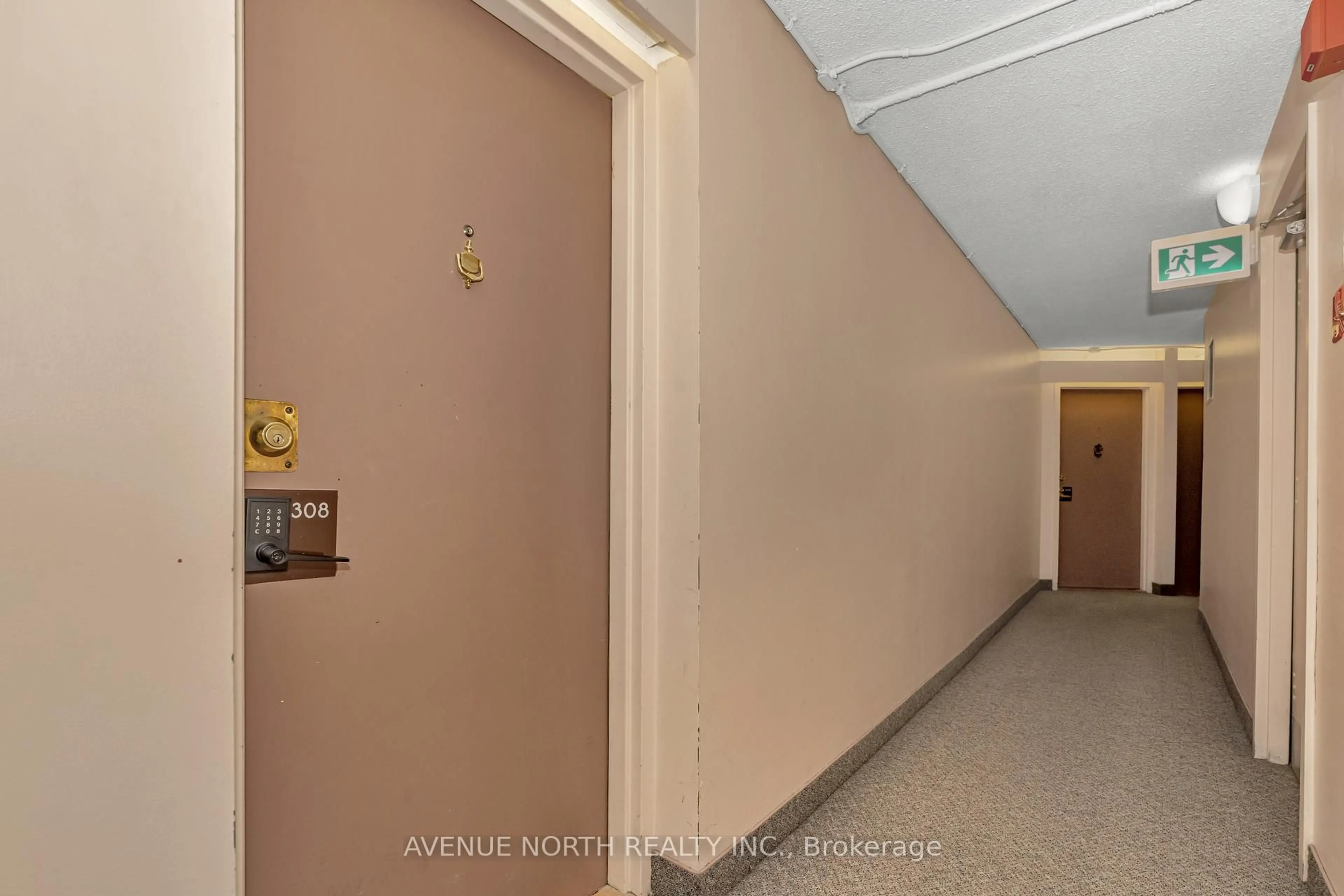 Unknown for 900 Dynes Rd #308, Ottawa Ontario K2C 3L6