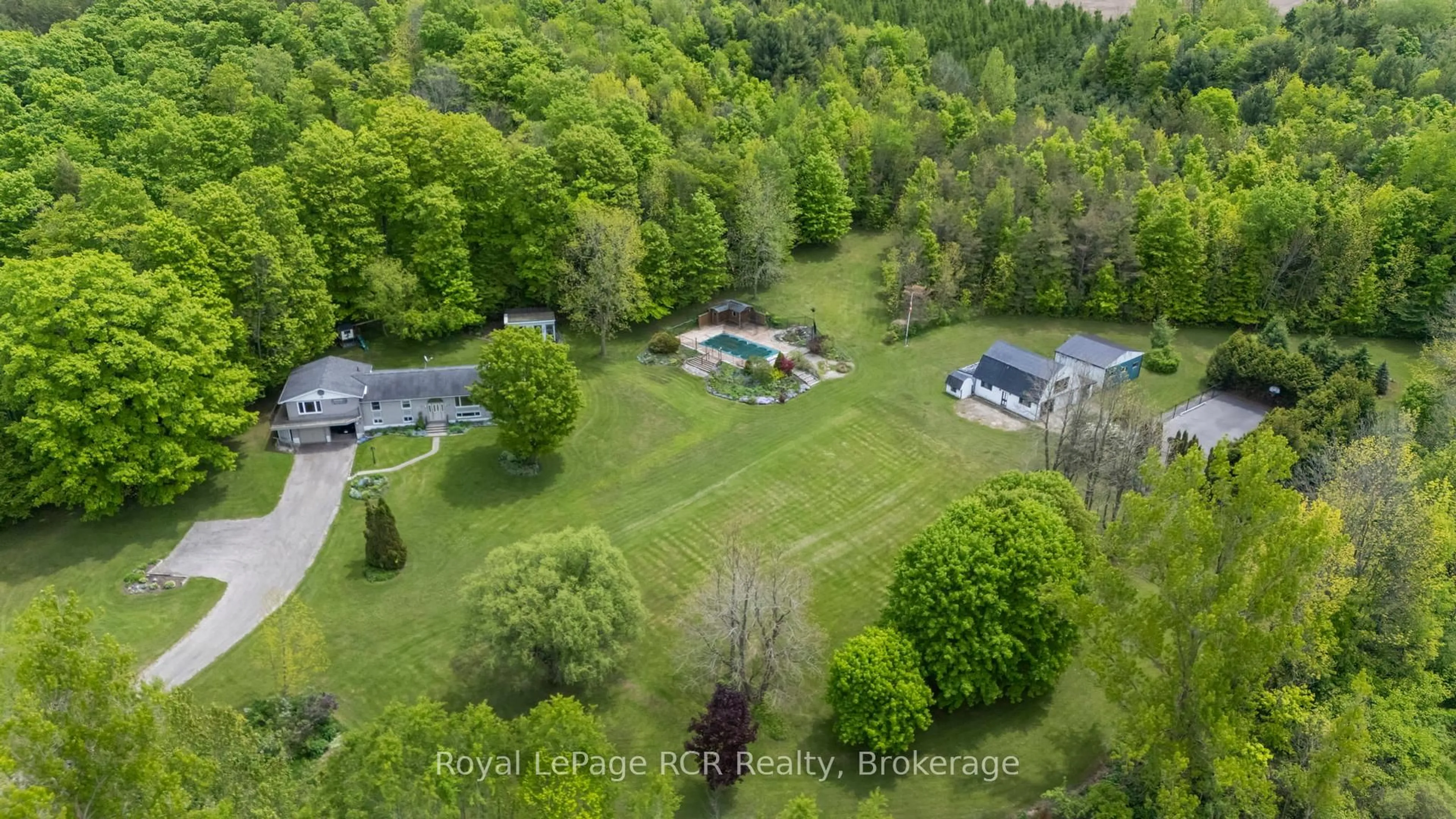 A pic from outside/outdoor area/front of a property/back of a property/a pic from drone, unknown for 2455 Highway 9 Highway, Brockton Ontario N0G 2V0