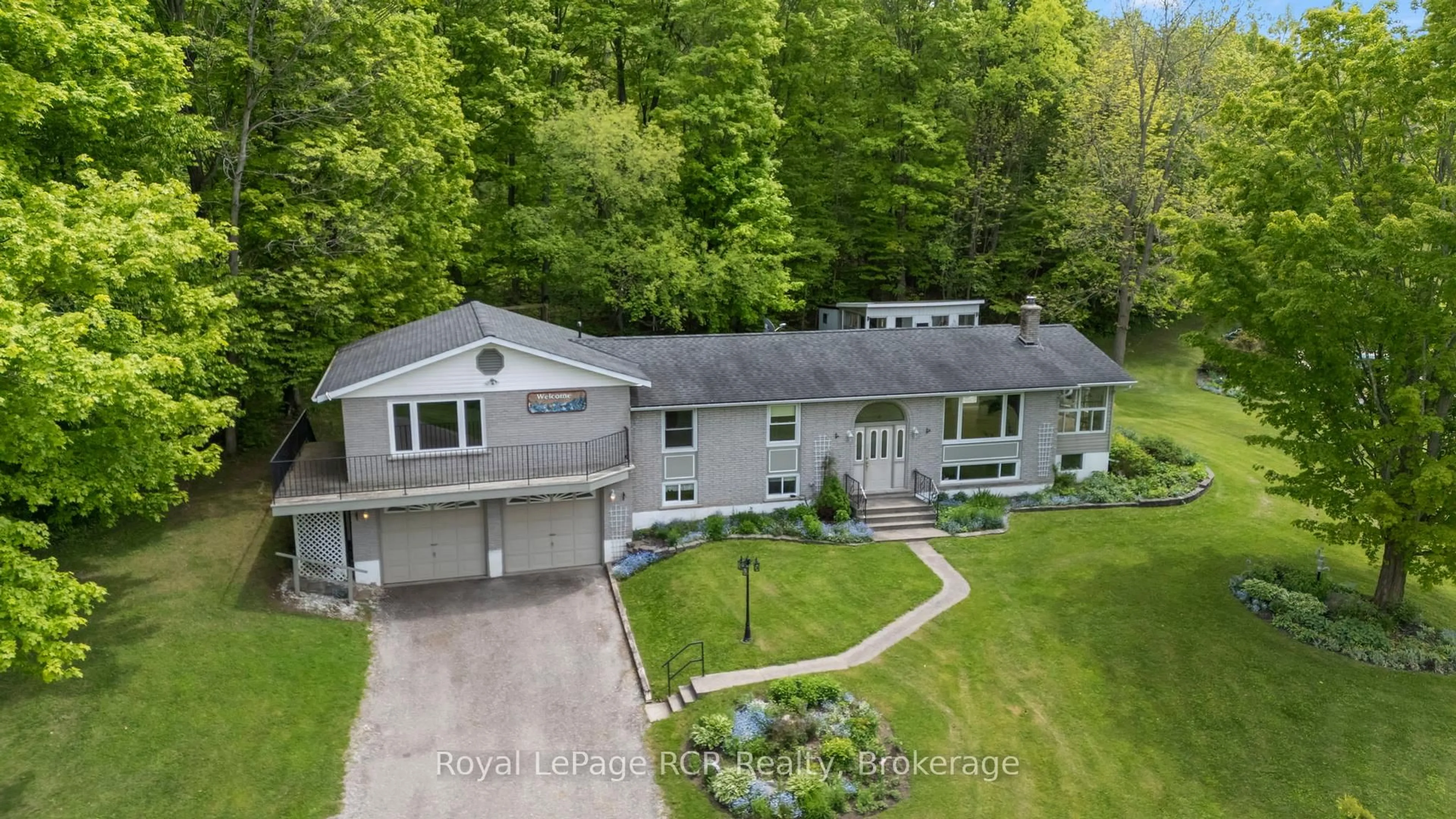 A pic from outside/outdoor area/front of a property/back of a property/a pic from drone, unknown for 2455 Highway 9 Highway, Brockton Ontario N0G 2V0