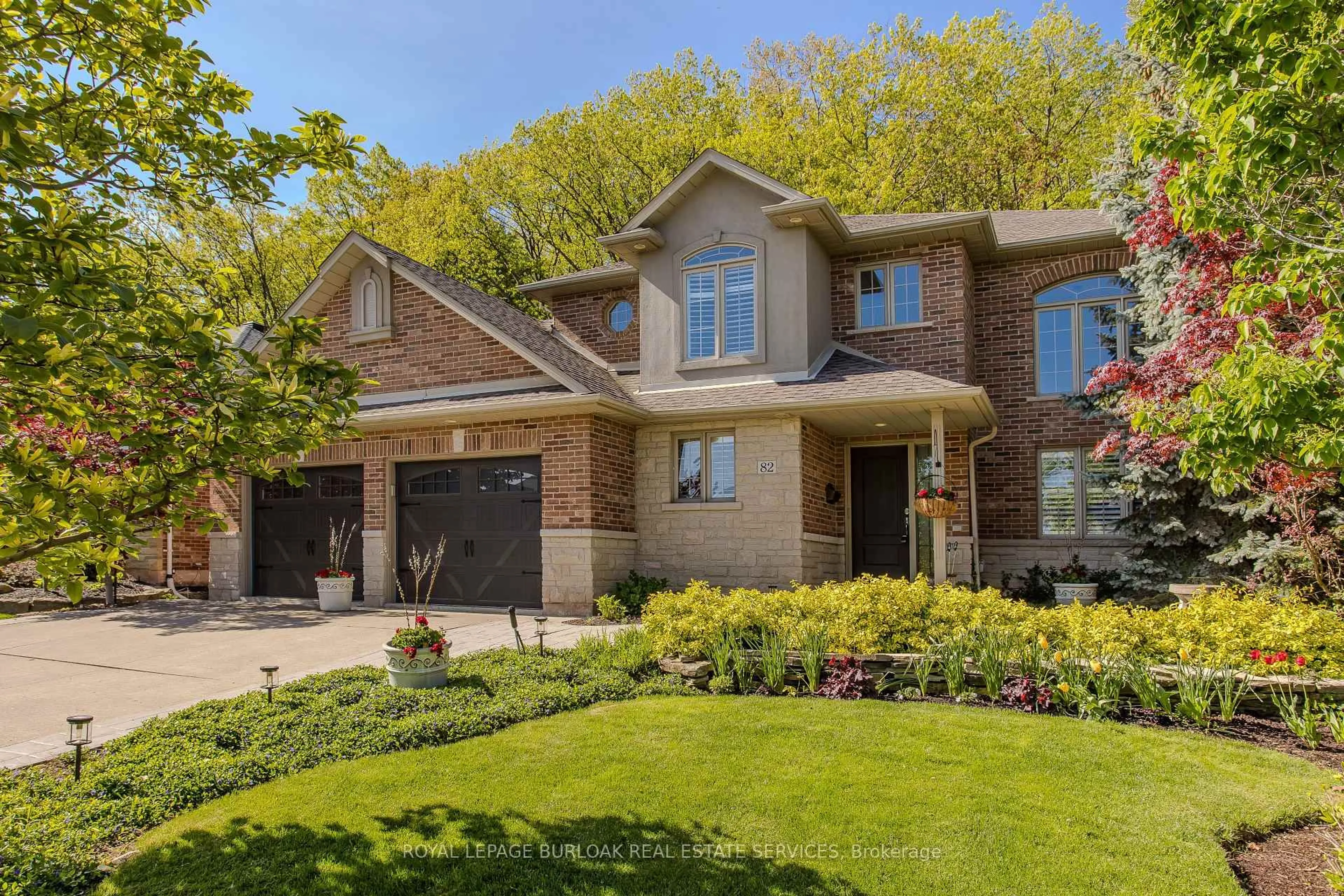 Home with brick exterior material, street for 82 Terrace Dr, Grimsby Ontario L3M 1B5