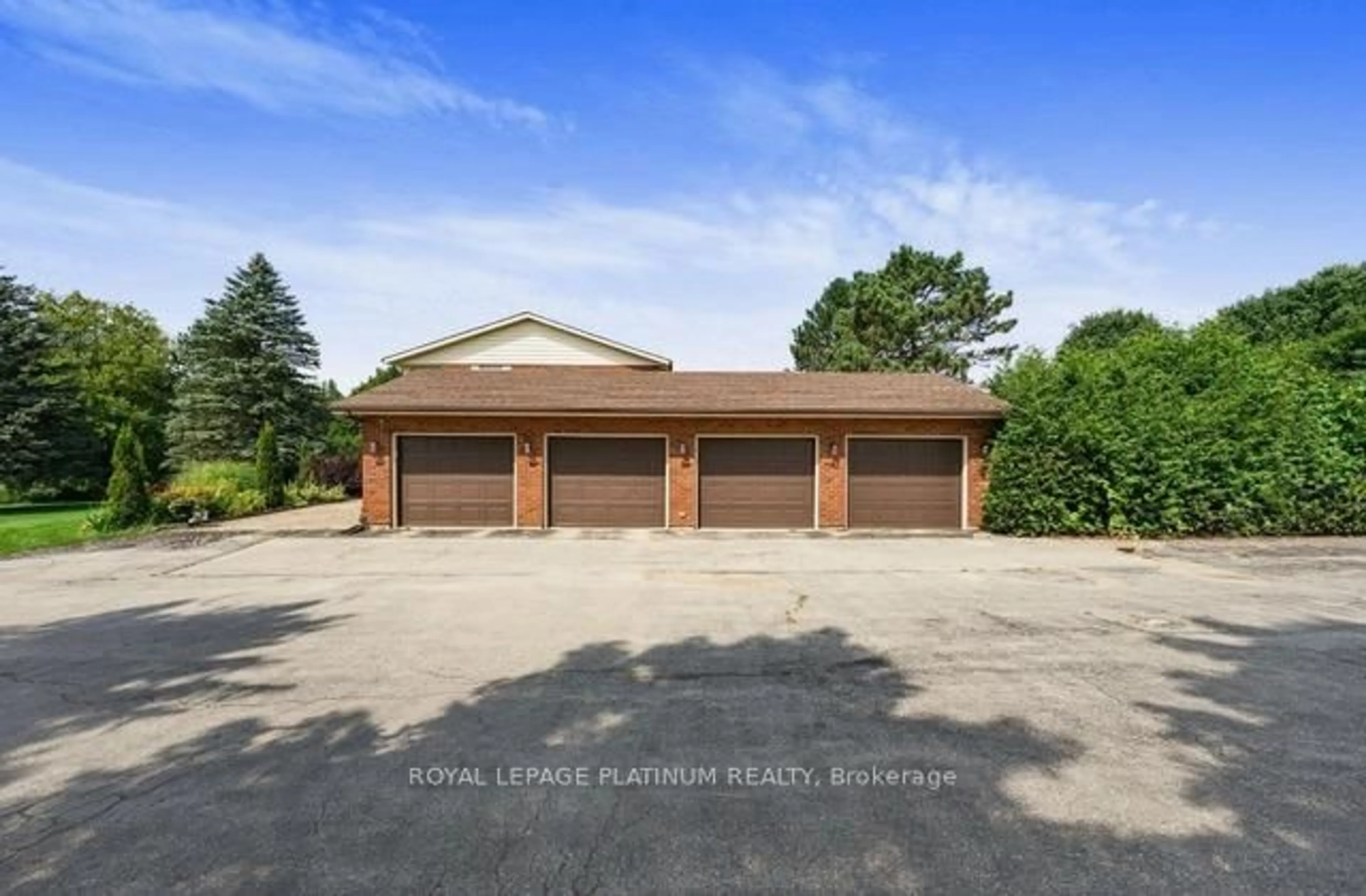 Indoor garage for 155 Clyde St, Wellington North Ontario N0G 2L3