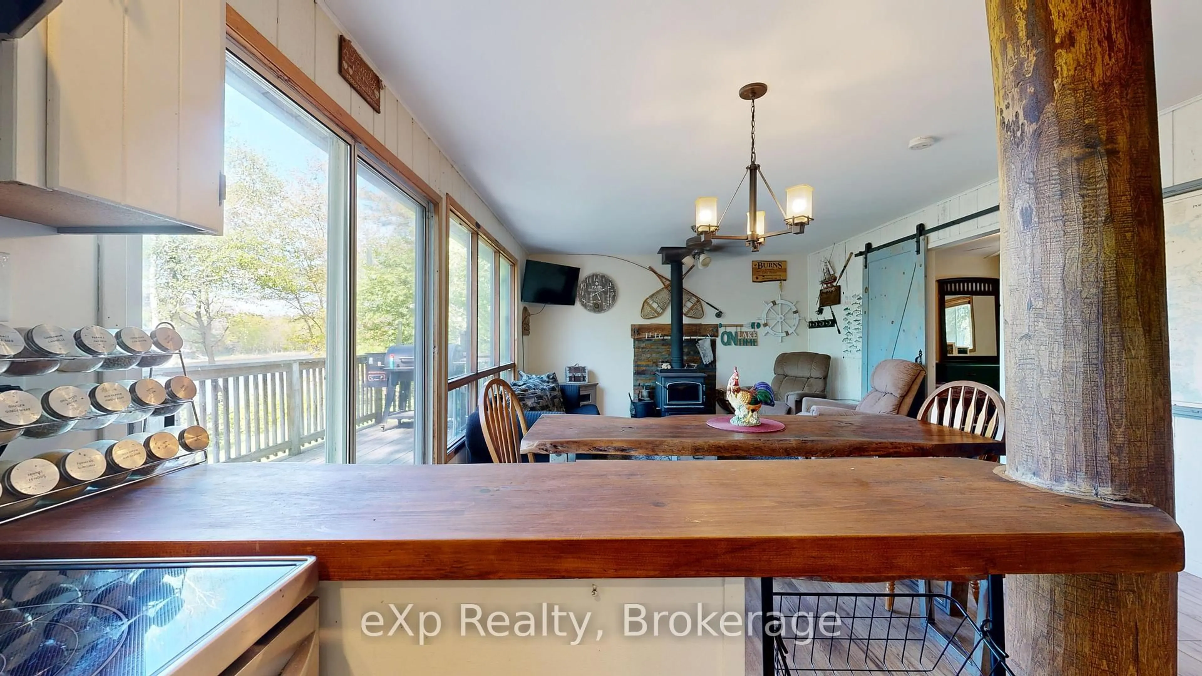 Open concept kitchen, unknown for 508 Skerryvore Community Rd, The Archipelago Ontario P0G 1G0