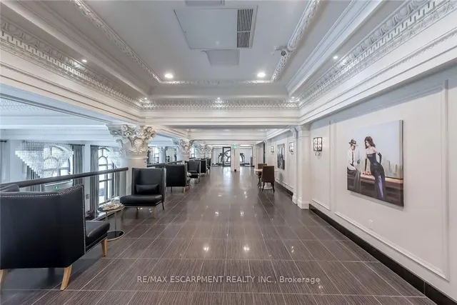 Property image - 112 King St Unit 705
