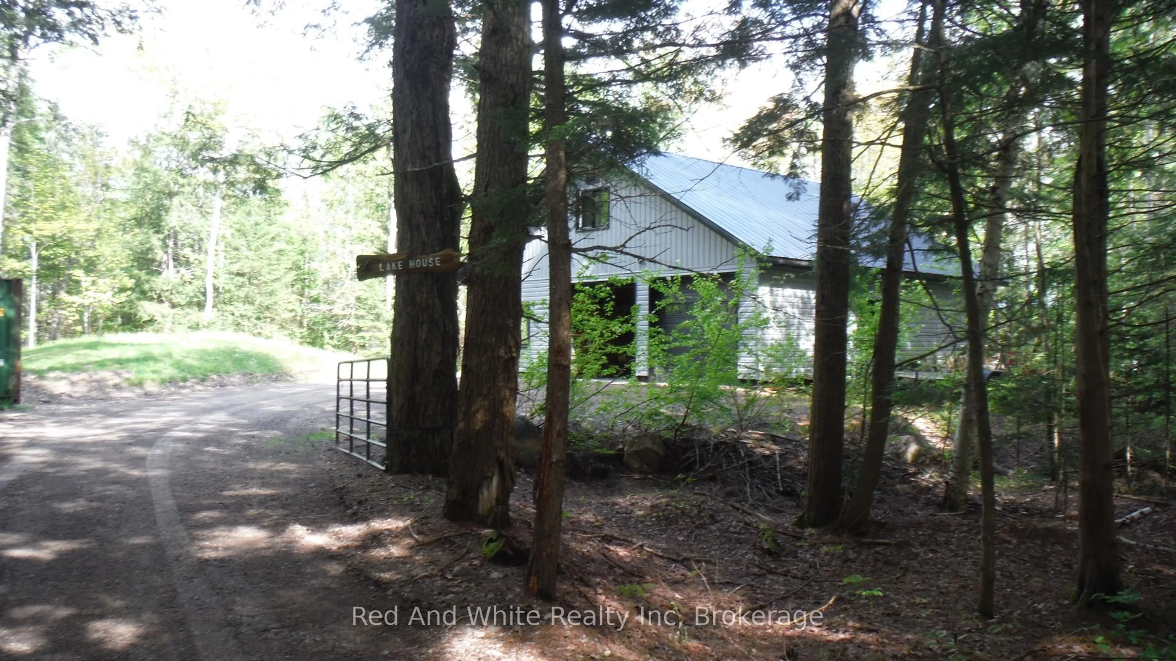Unknown for 3491A AXE LAKE Rd, McMurrich/Monteith Ontario P0A 1Y0