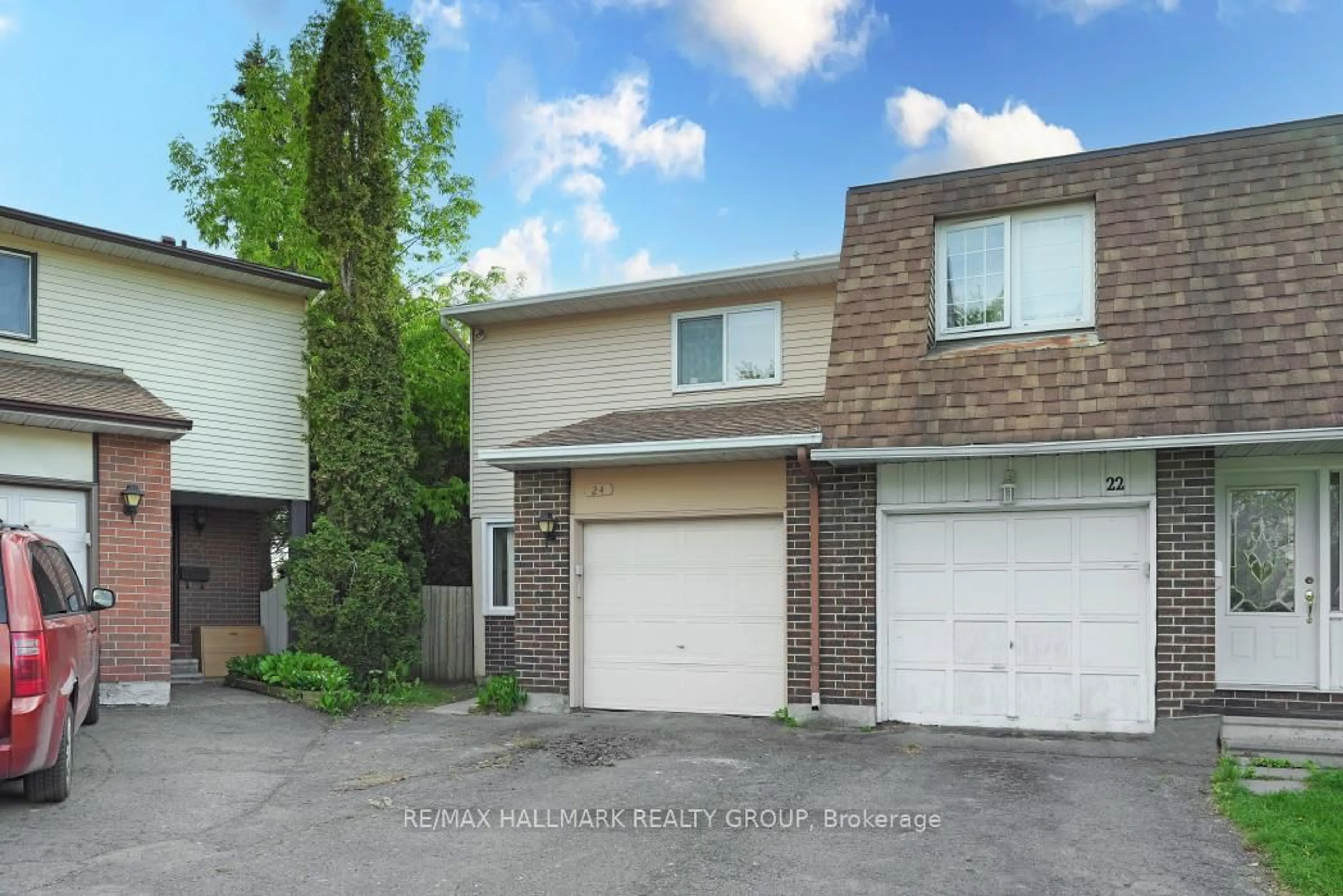 Unknown for 24 Erin Cres, Ottawa Ontario K1V 9Z2