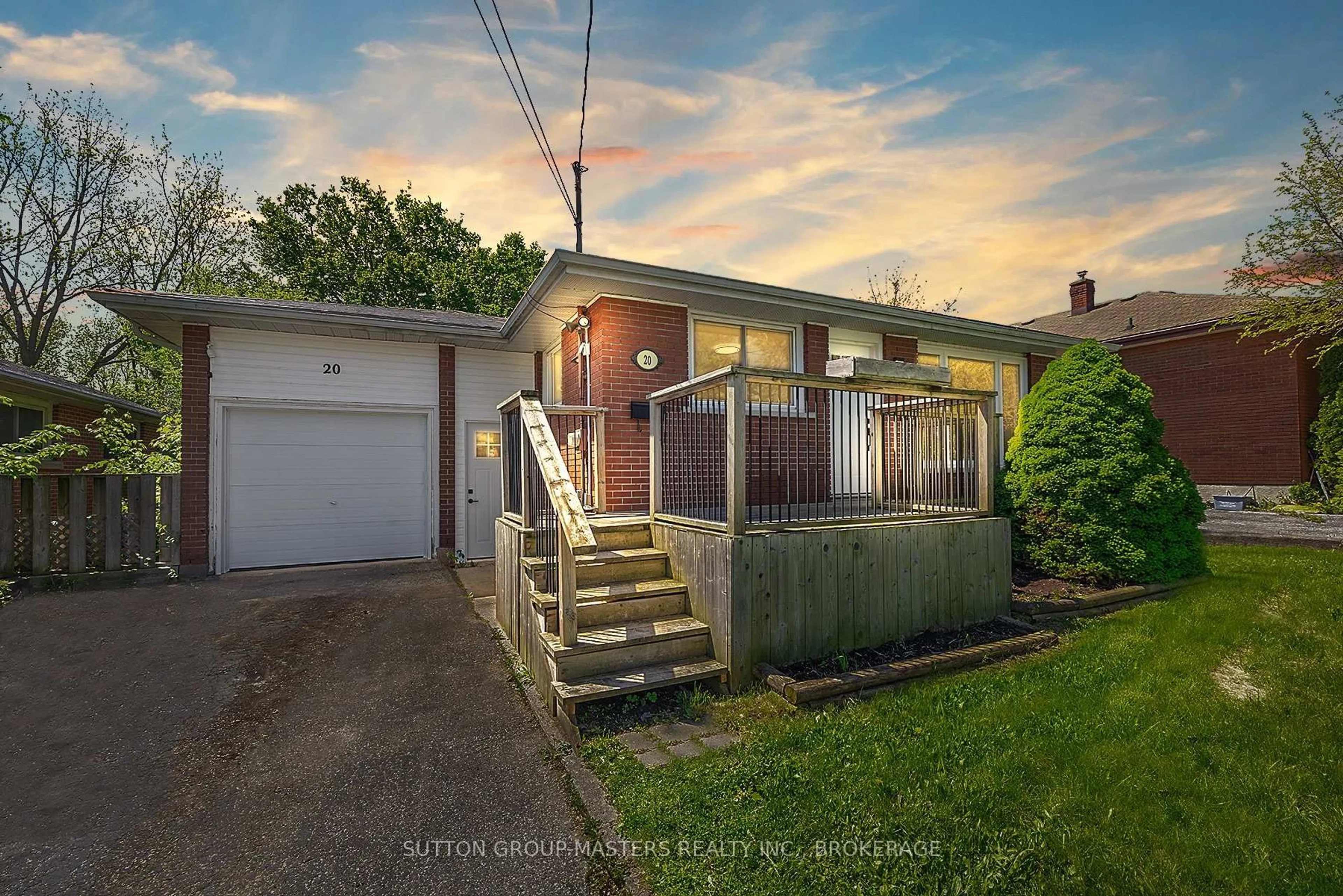 A pic from outside/outdoor area/front of a property/back of a property/a pic from drone, street for 20 Guy St, Kingston Ontario K7K 2G2