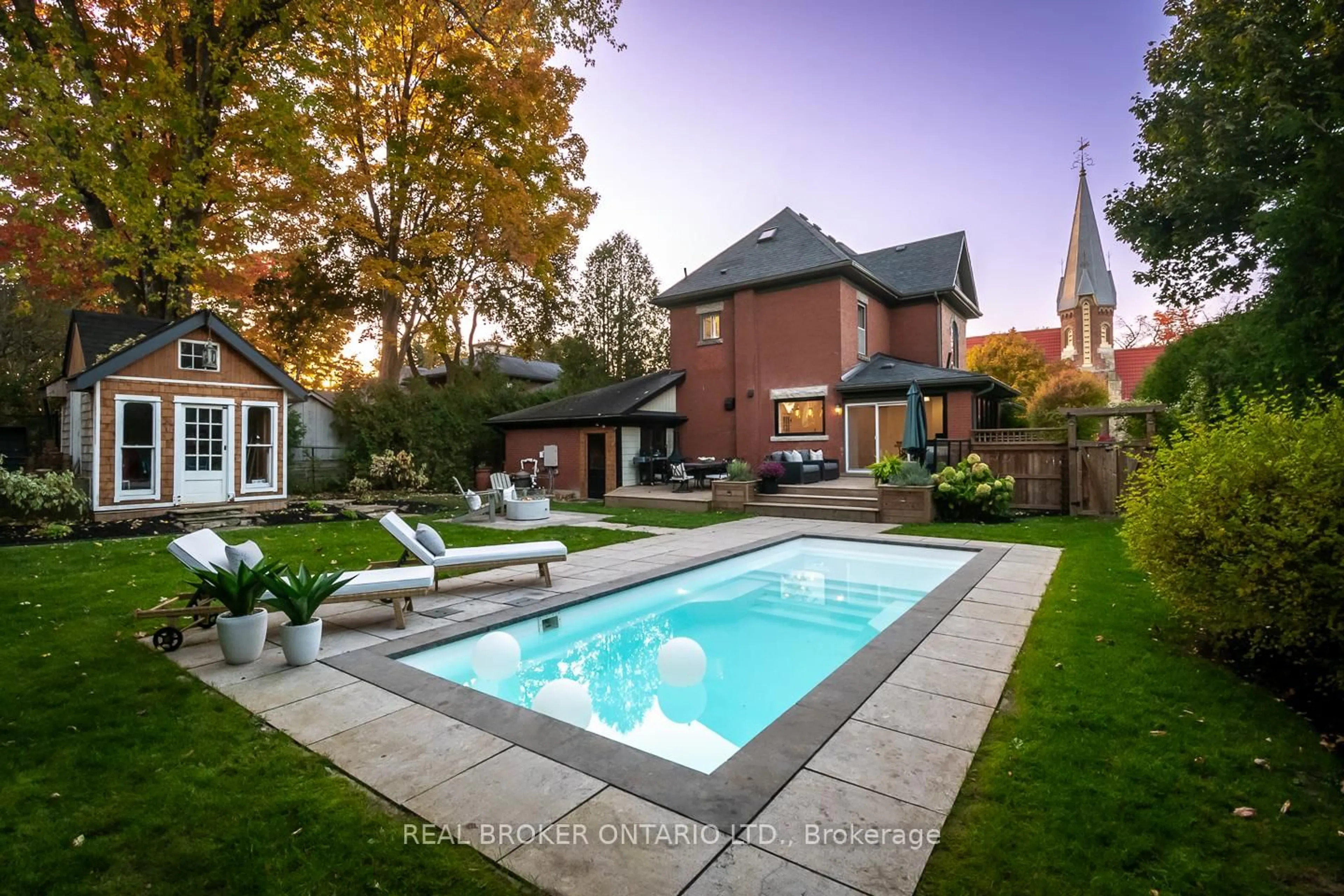 Pool for 39 Henderson St, Centre Wellington Ontario N0B 1S0