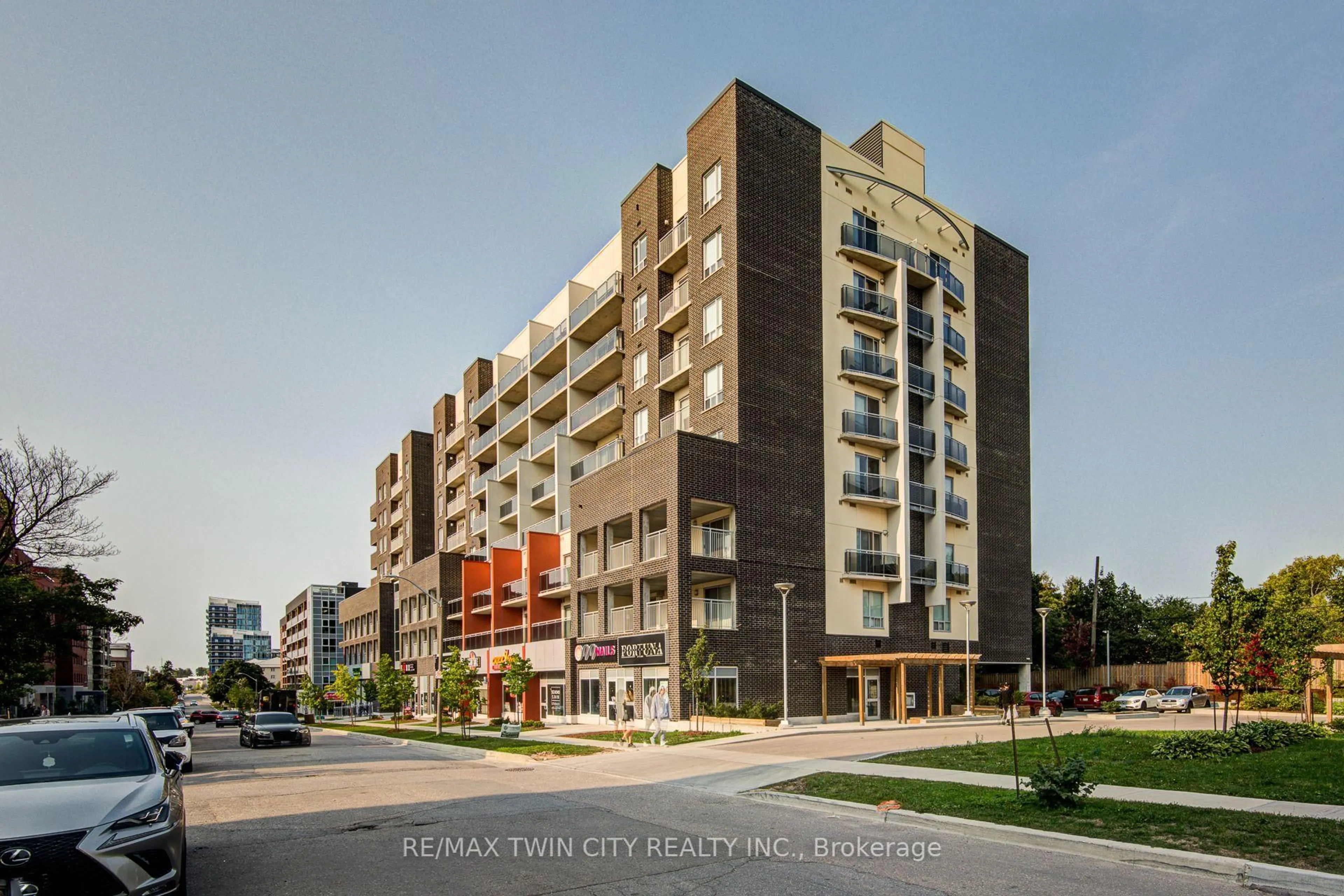 Unknown for 280 Lester St #613, Waterloo Ontario N2L 0G2
