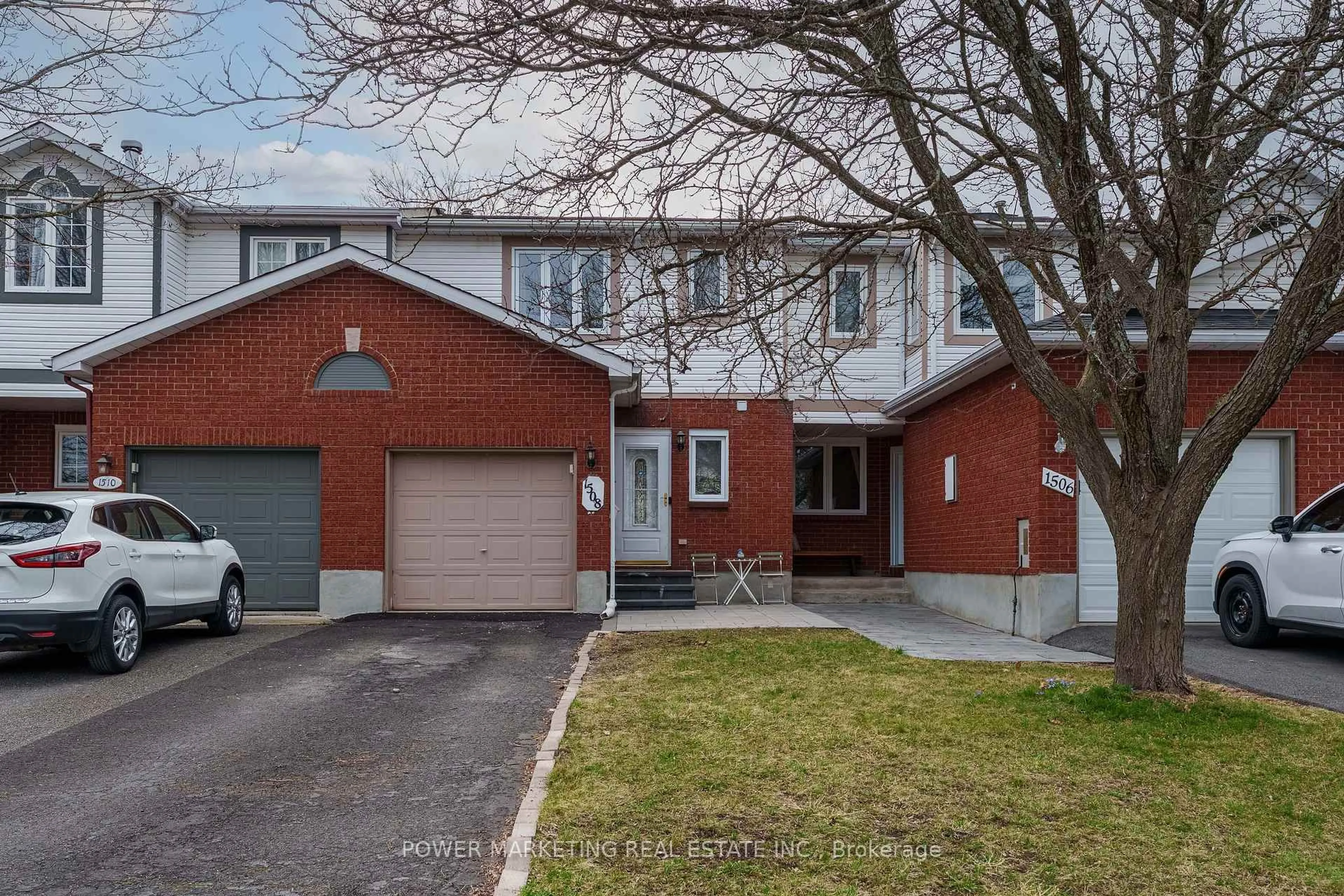 Home with brick exterior material, street for 1508 Launay Ave, Ottawa Ontario K4A 3S1