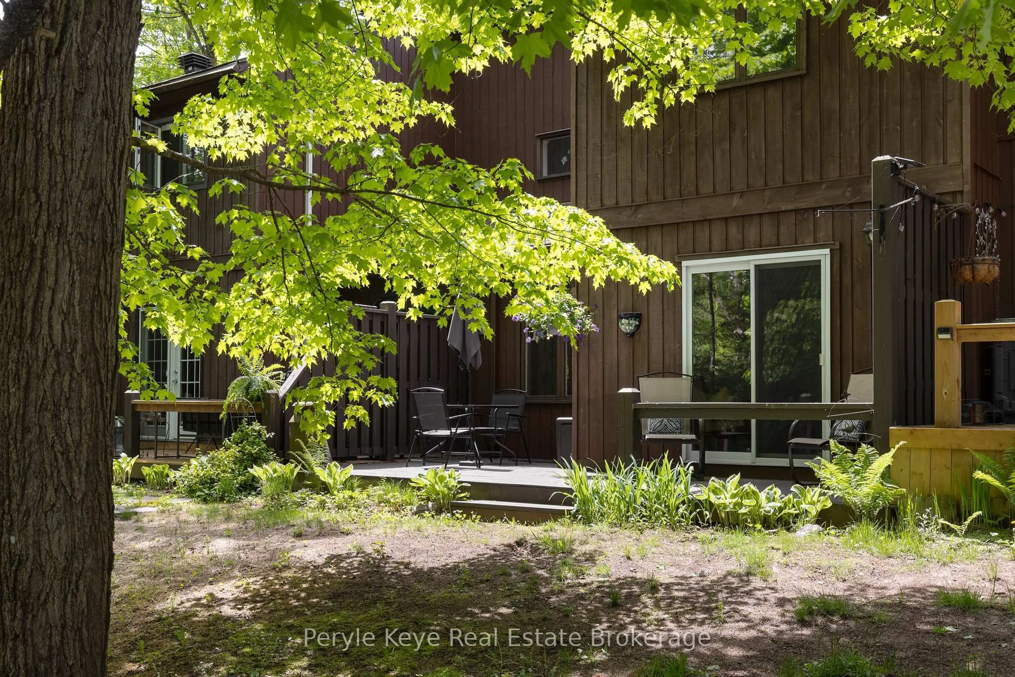 Patio, forest/trees view for 63 Southbank Dr #2, Bracebridge Ontario P1L 1G2