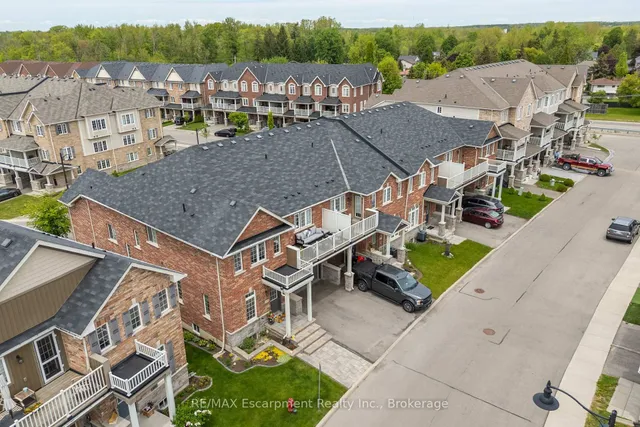 Additional property image - 54 Nisbet Blvd Unit 31