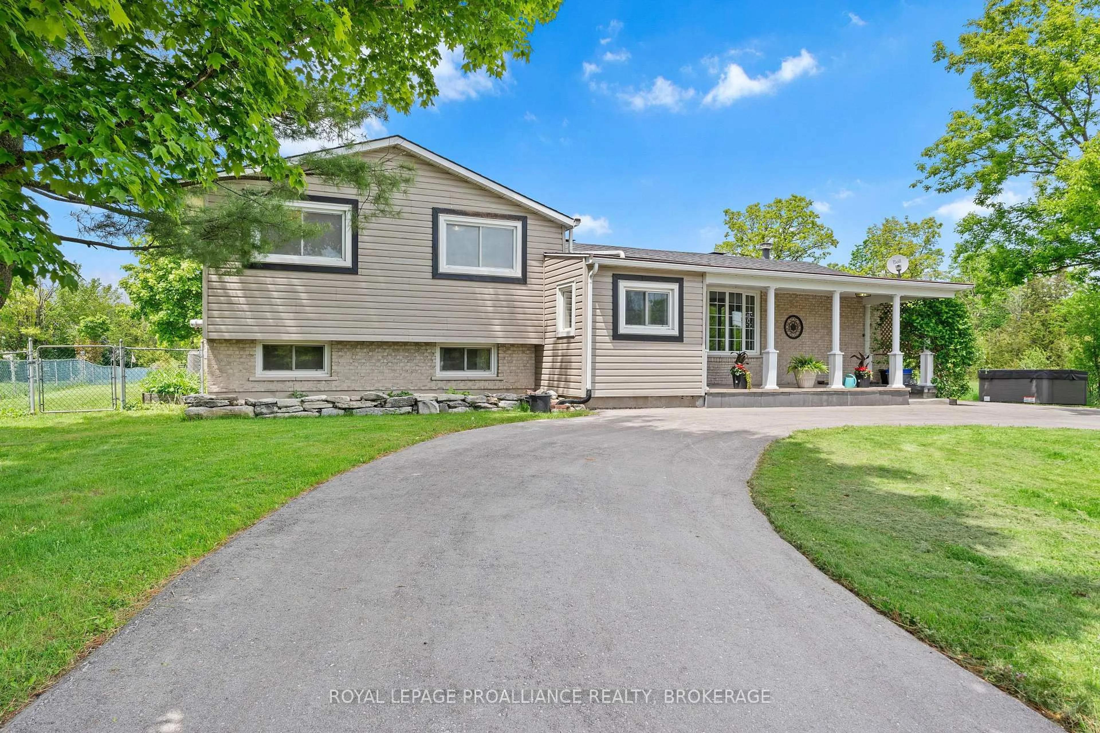 Unknown for 2069 Cole Hill Rd, Kingston Ontario K0H 1S0