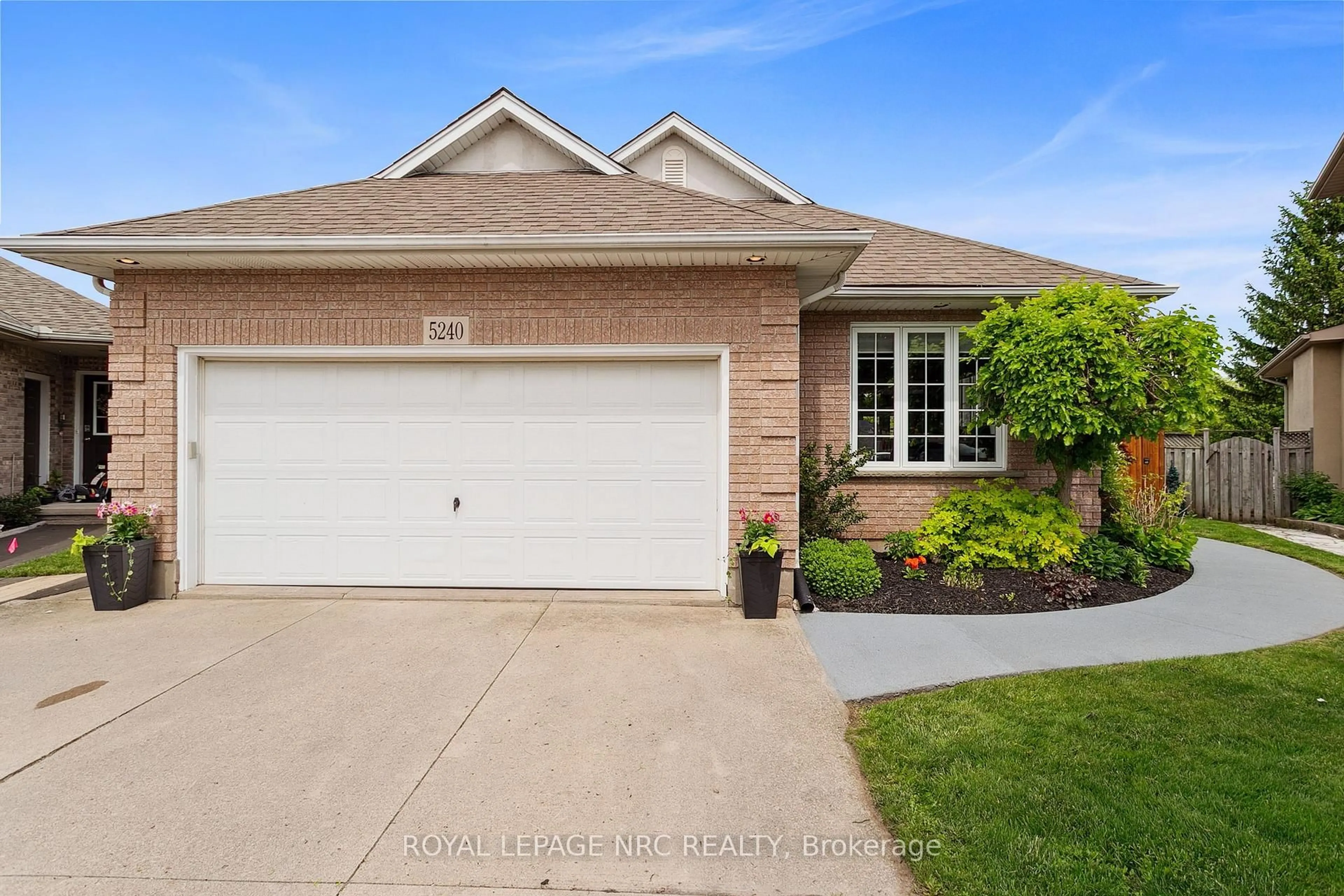 Home with brick exterior material, street for 5240 Marcel Cres, Niagara Falls Ontario L2E 7M5