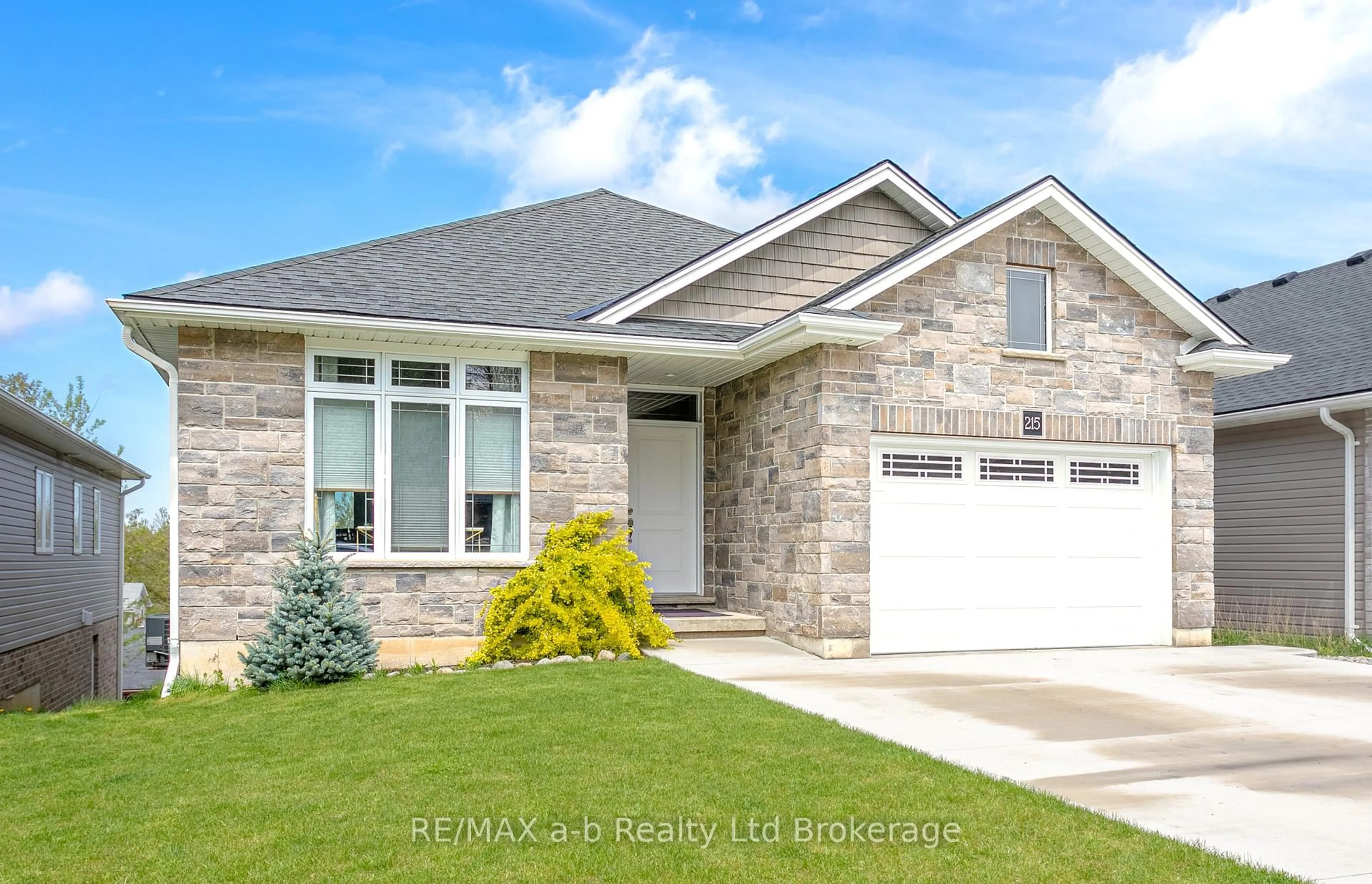 Home with brick exterior material, street for 215 CHERRY St, Ingersoll Ontario N5C 3M2