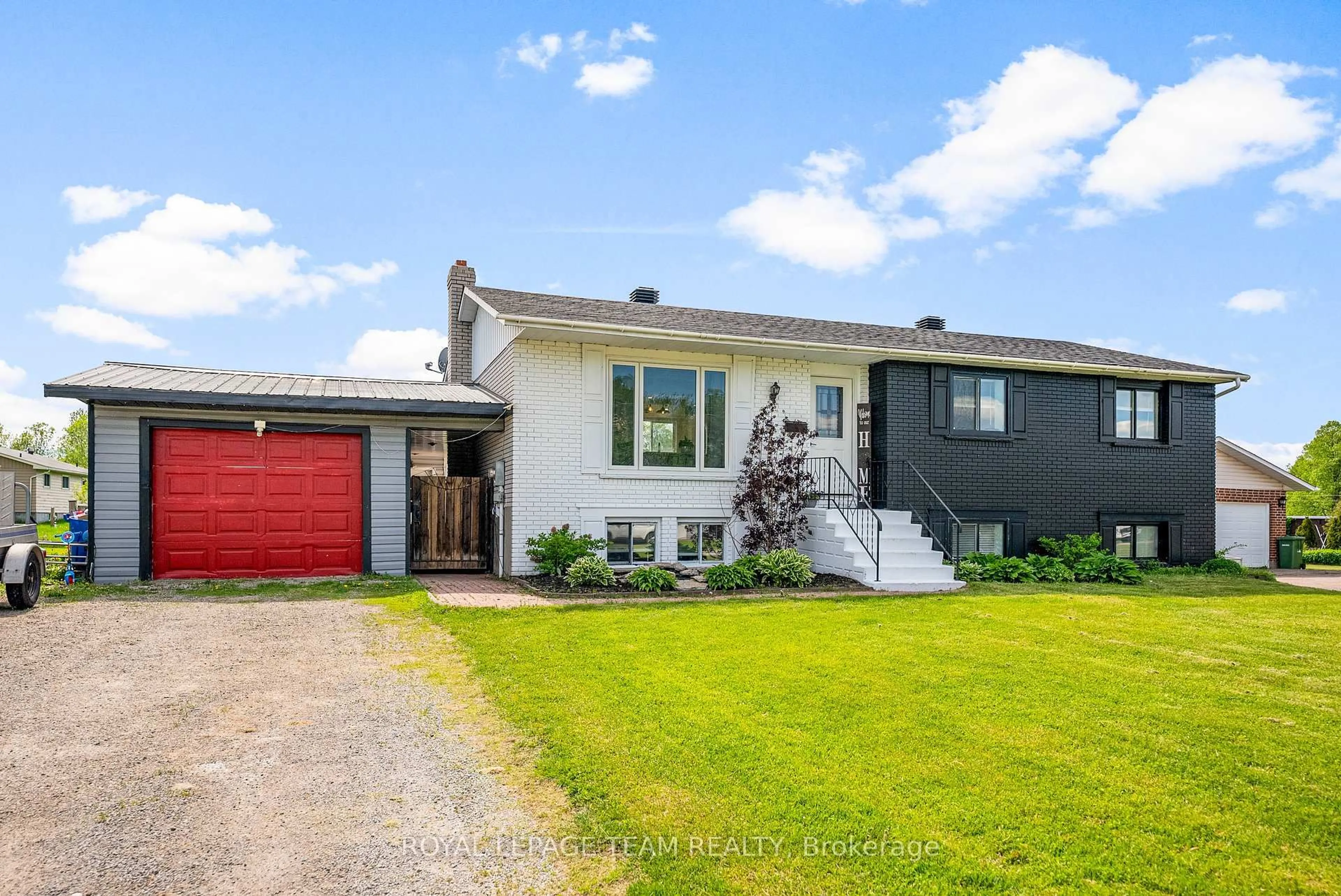Unknown for 40 Meadowbrook Dr, Pembroke Ontario K8A 7C3