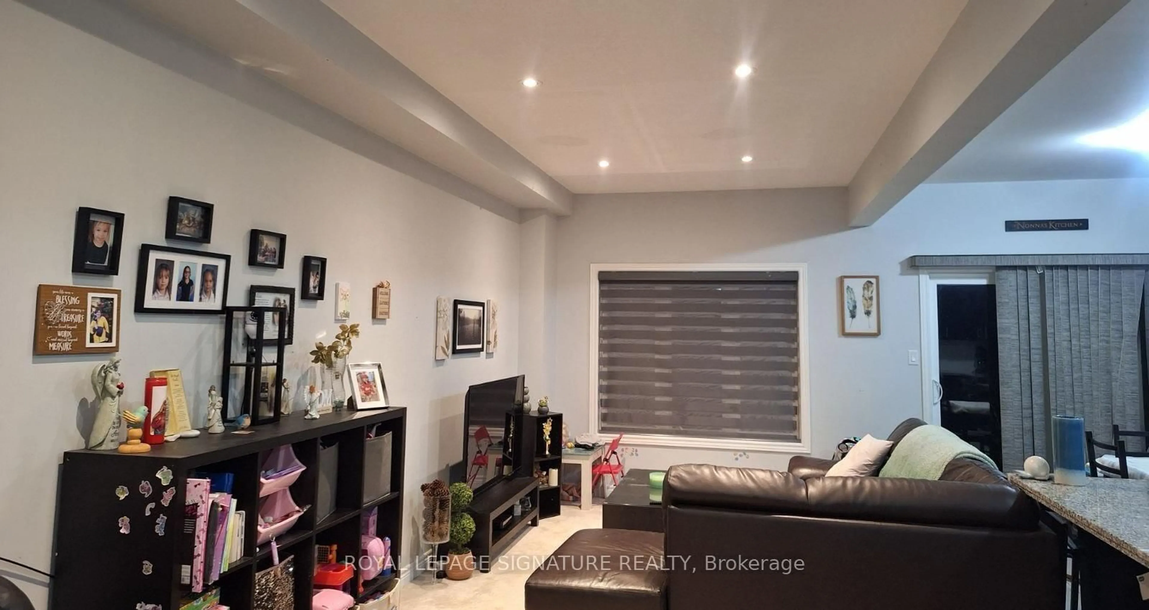 Unknown for 98 Shoreview Pl #4, Hamilton Ontario L8E 0J4