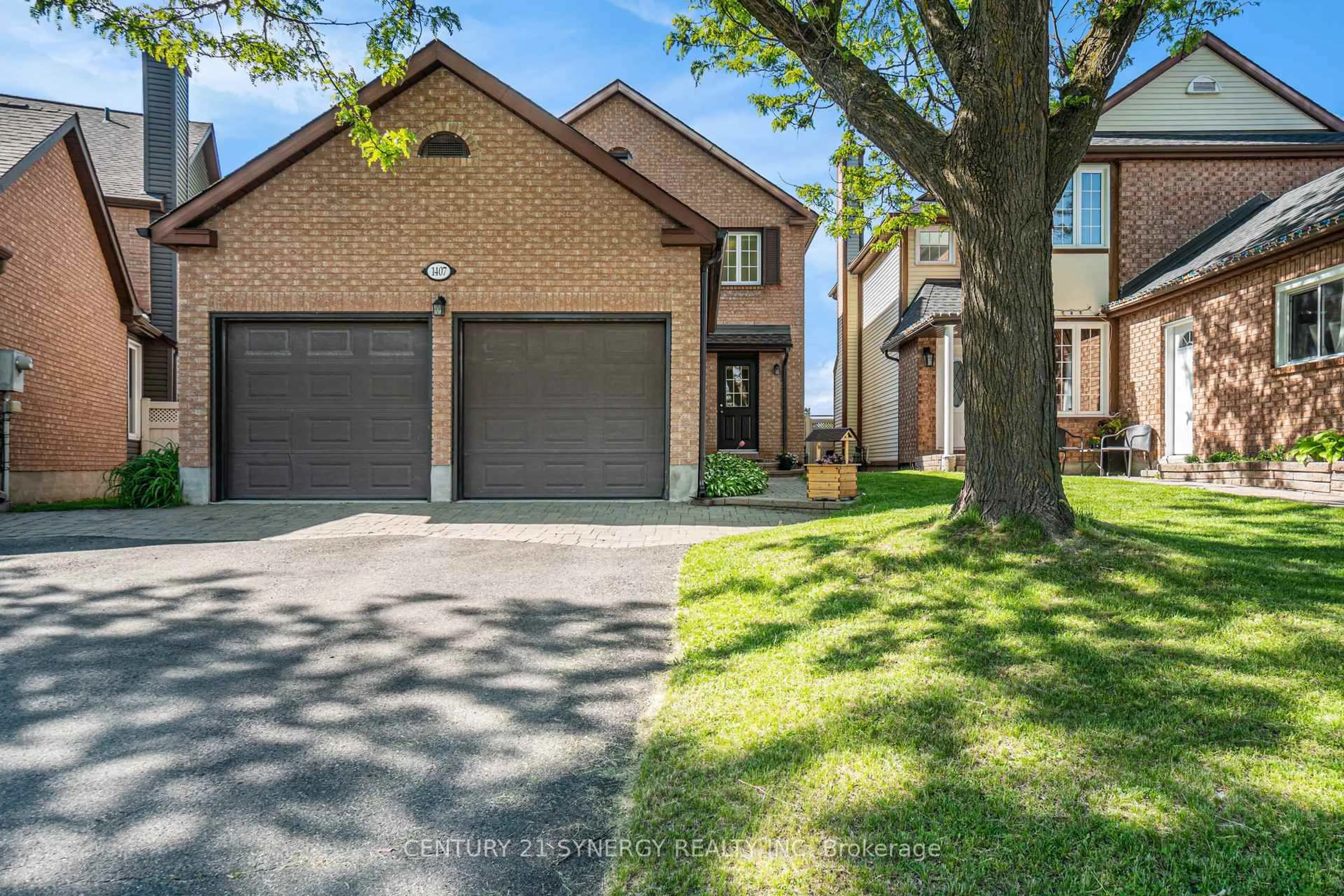 Home with brick exterior material, street for 1407 Progress Pl, Ottawa Ontario K1B 5M4