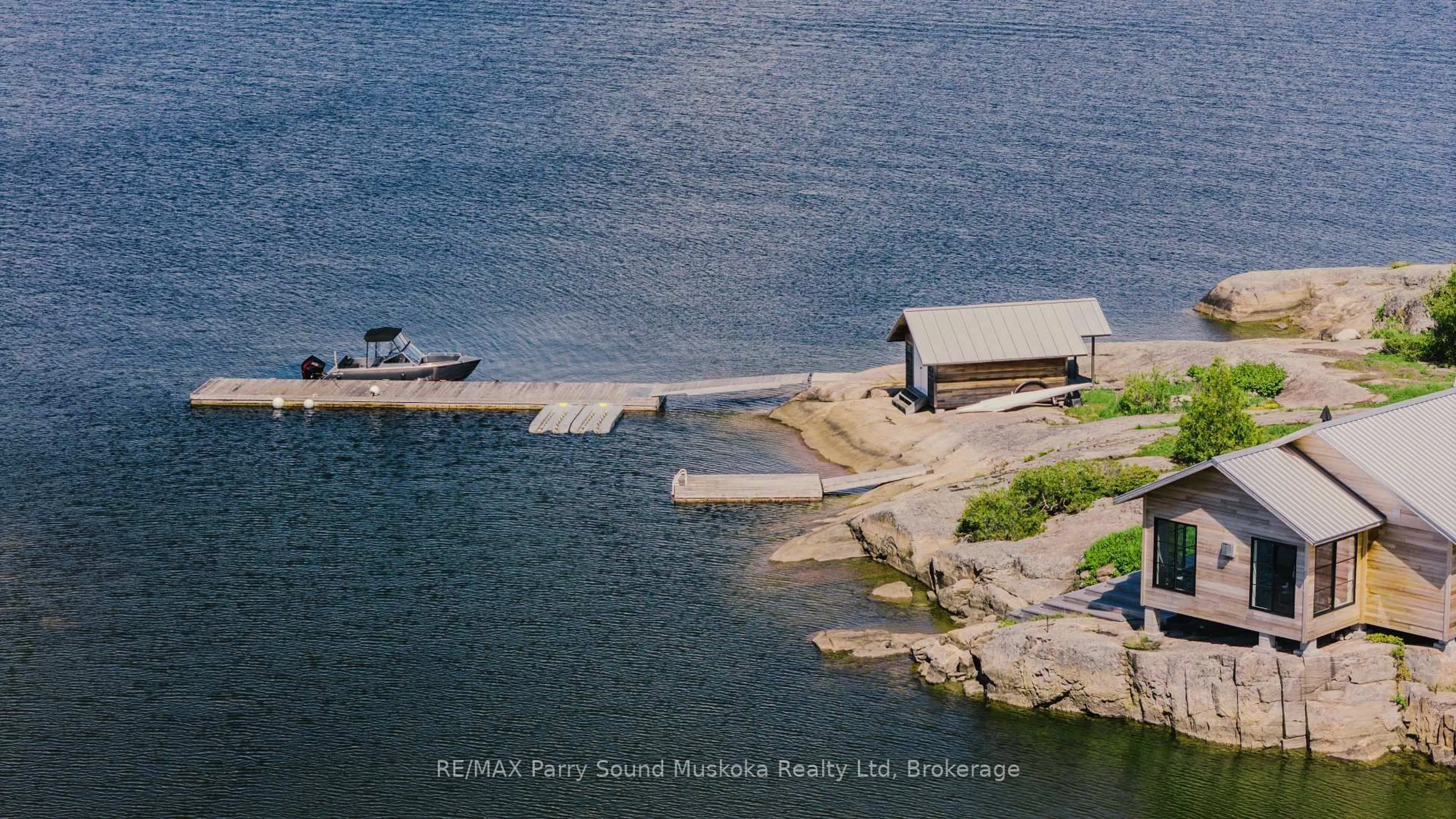 Unknown for 1 B-821 Anchor Island N/A, The Archipelago Ontario P0G 1K0