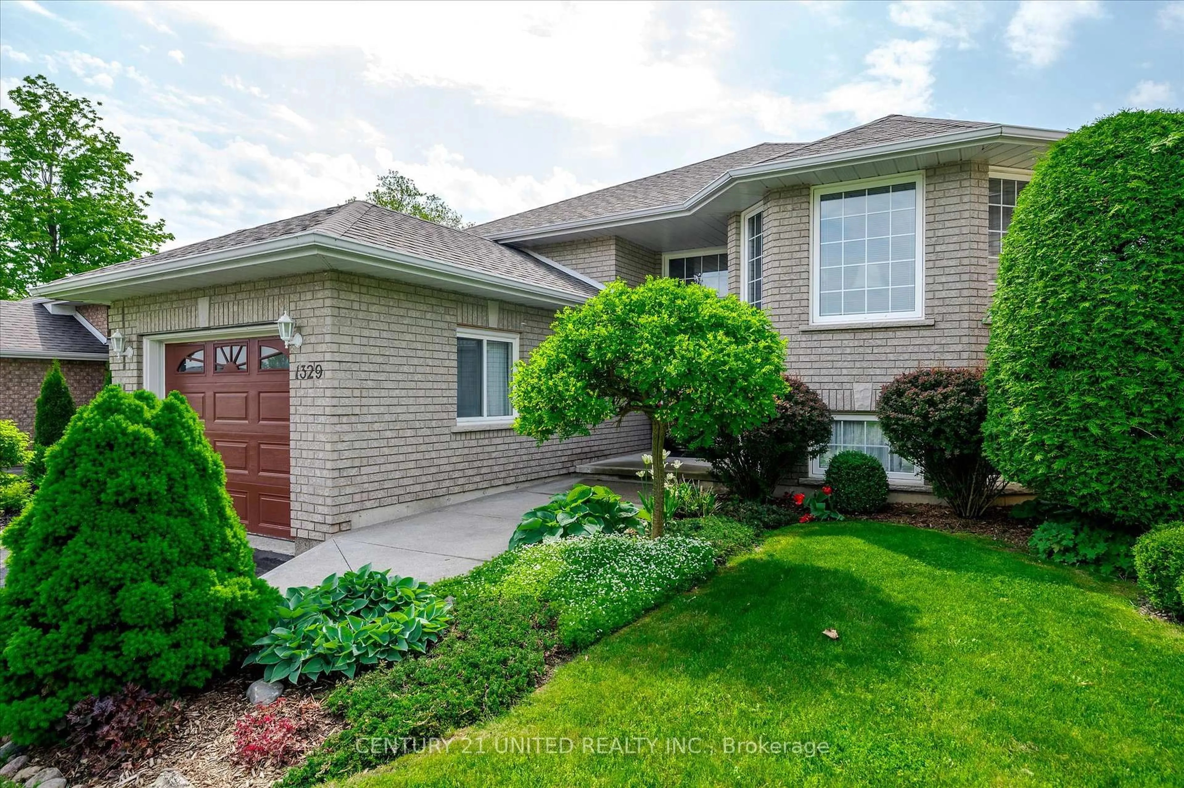Home with brick exterior material, street for 1329 White Cres, Peterborough West Ontario K9K 2L6