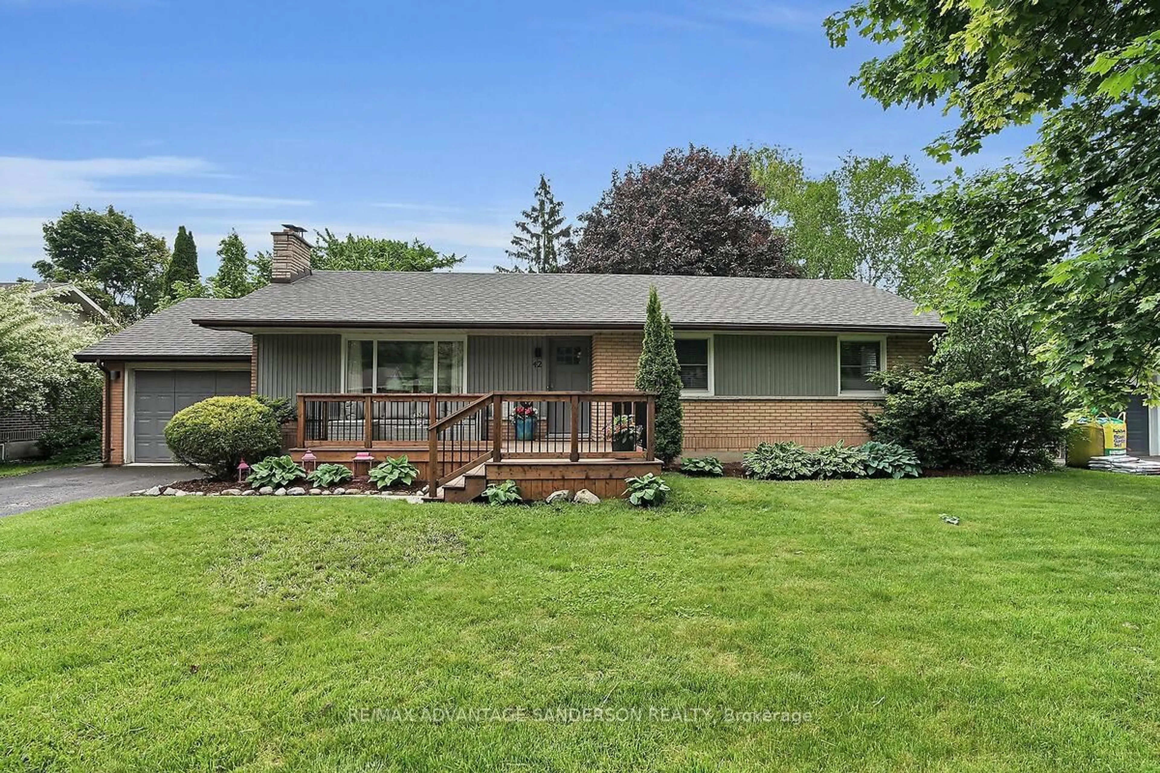 Unknown for 42 Regency Rd, London North Ontario N6H 4A8