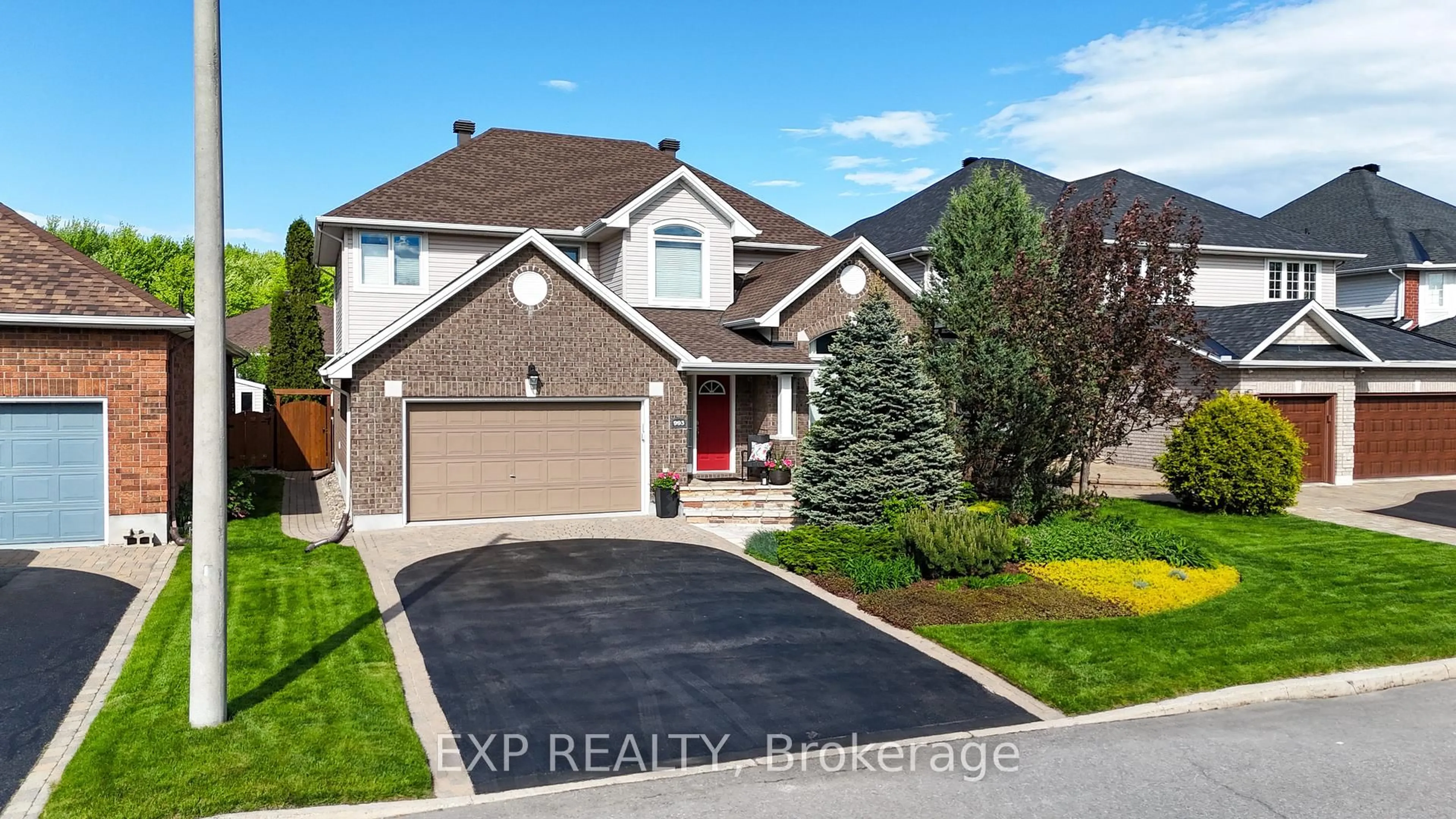 Home with brick exterior material, street for 993 Red Spruce St, Ottawa Ontario K1V 1T1