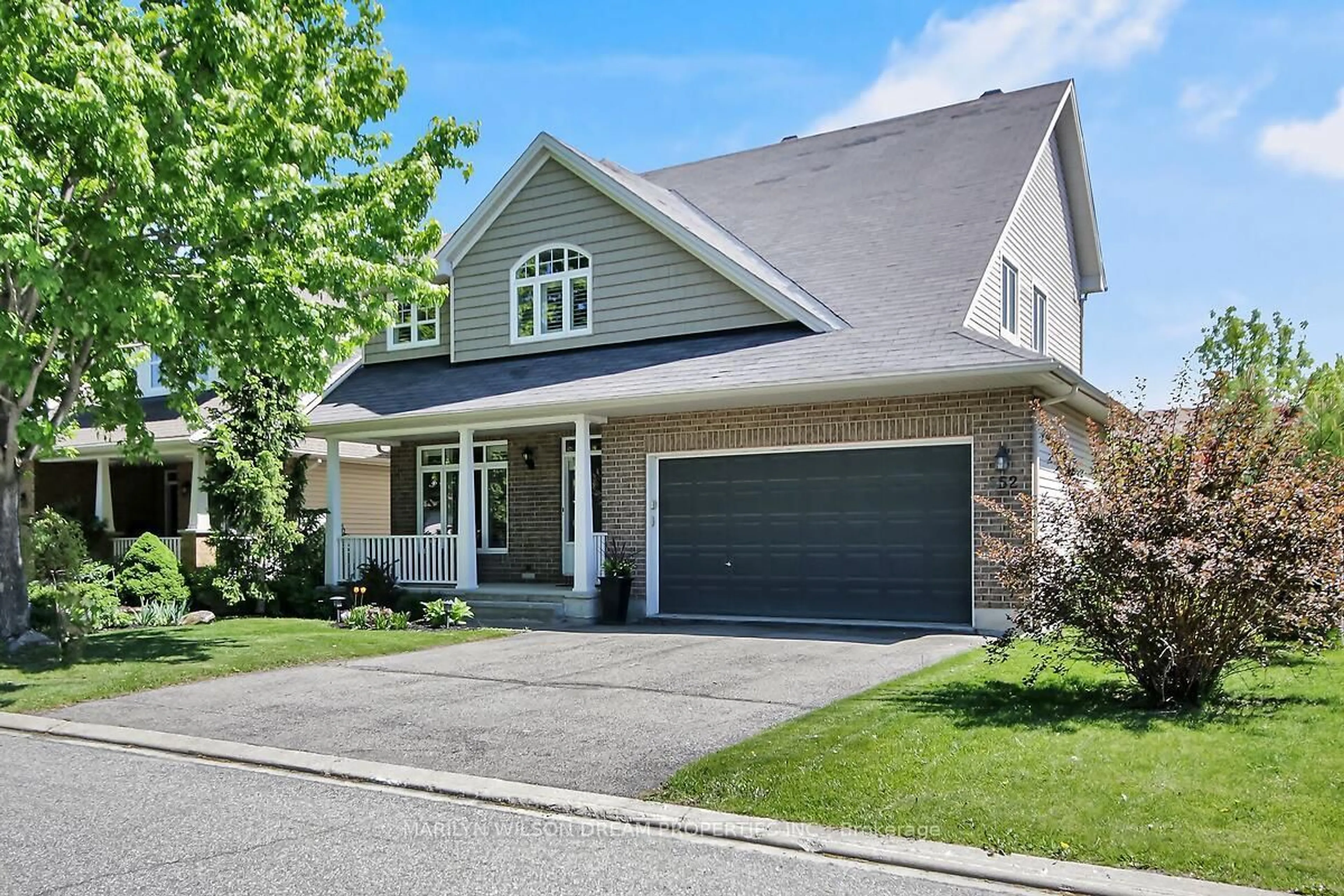 Home with brick exterior material, street for 652 Netley Circ, Ottawa Ontario K1T 0A4
