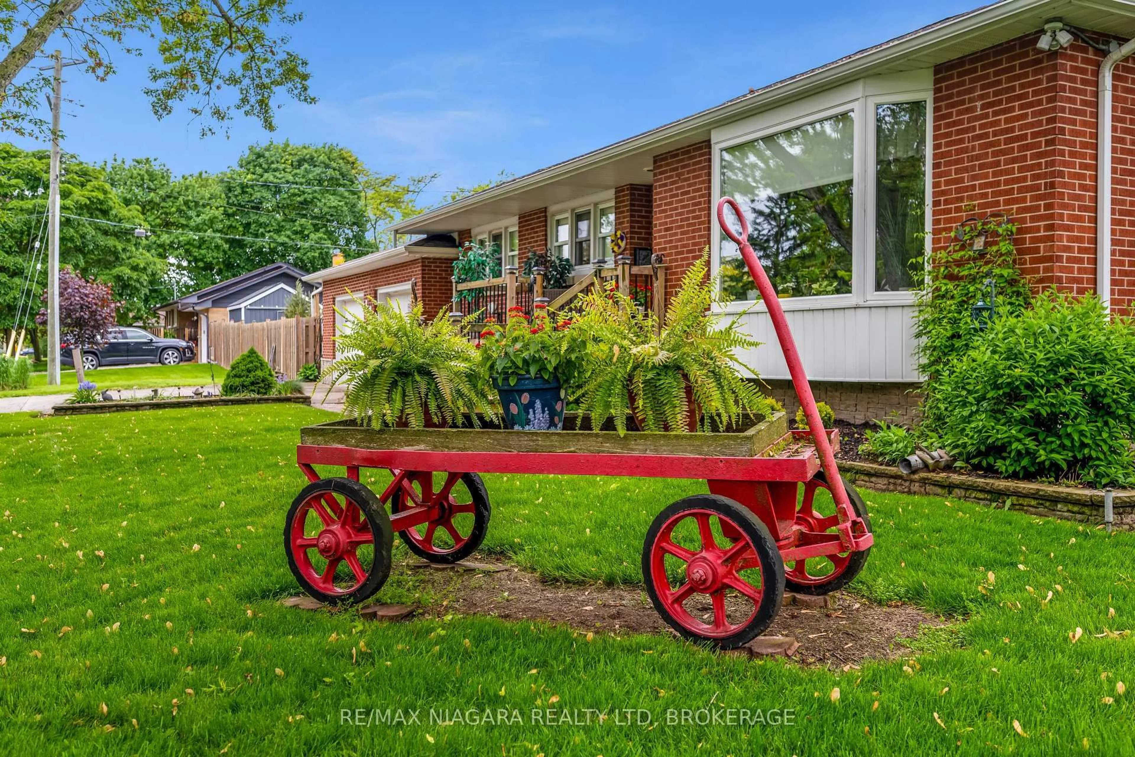 Unknown for 78 Summit Ave, Welland Ontario L3C 4G9