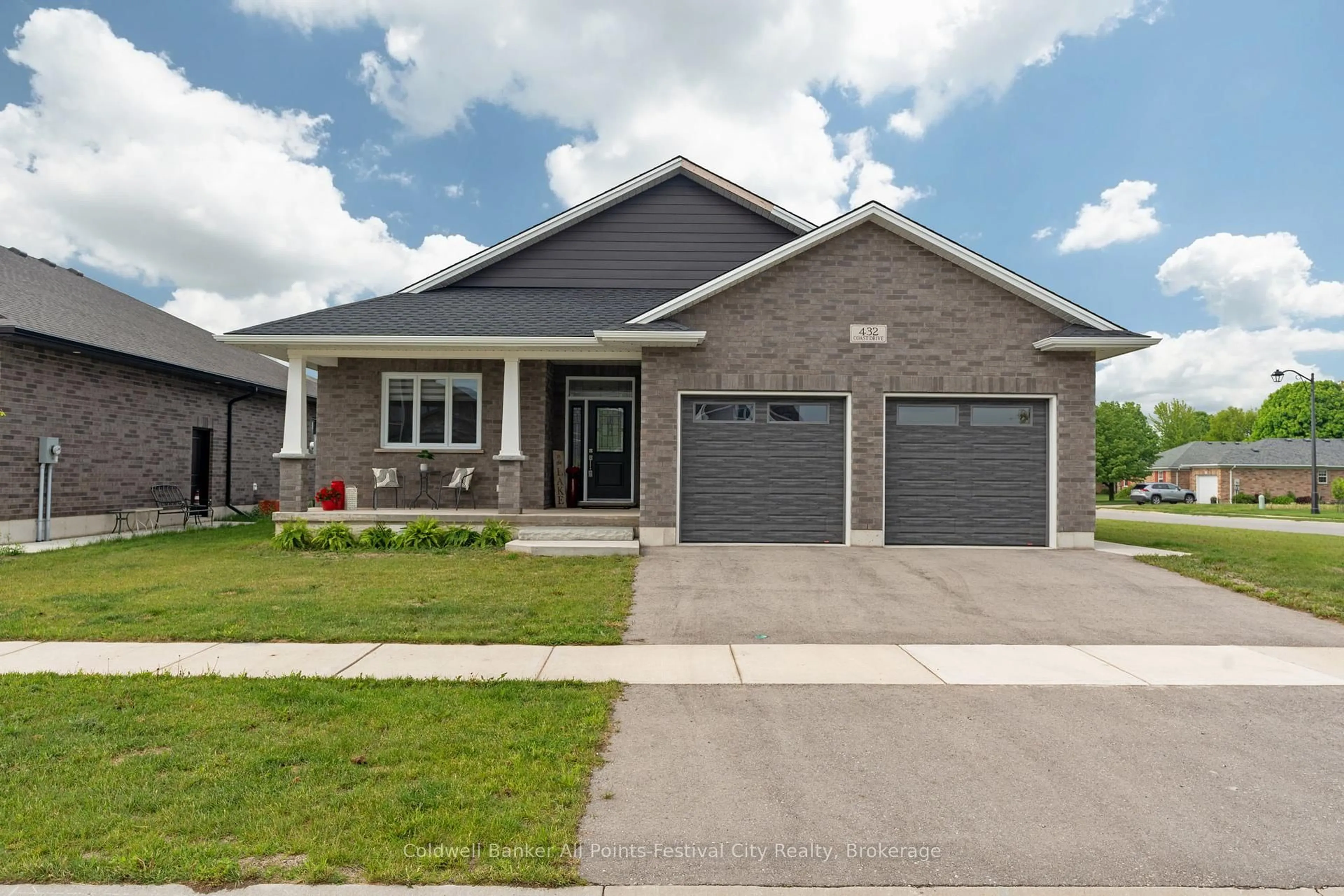 Home with brick exterior material, street for 432 Coast Dr, Goderich Ontario N7A 4M6