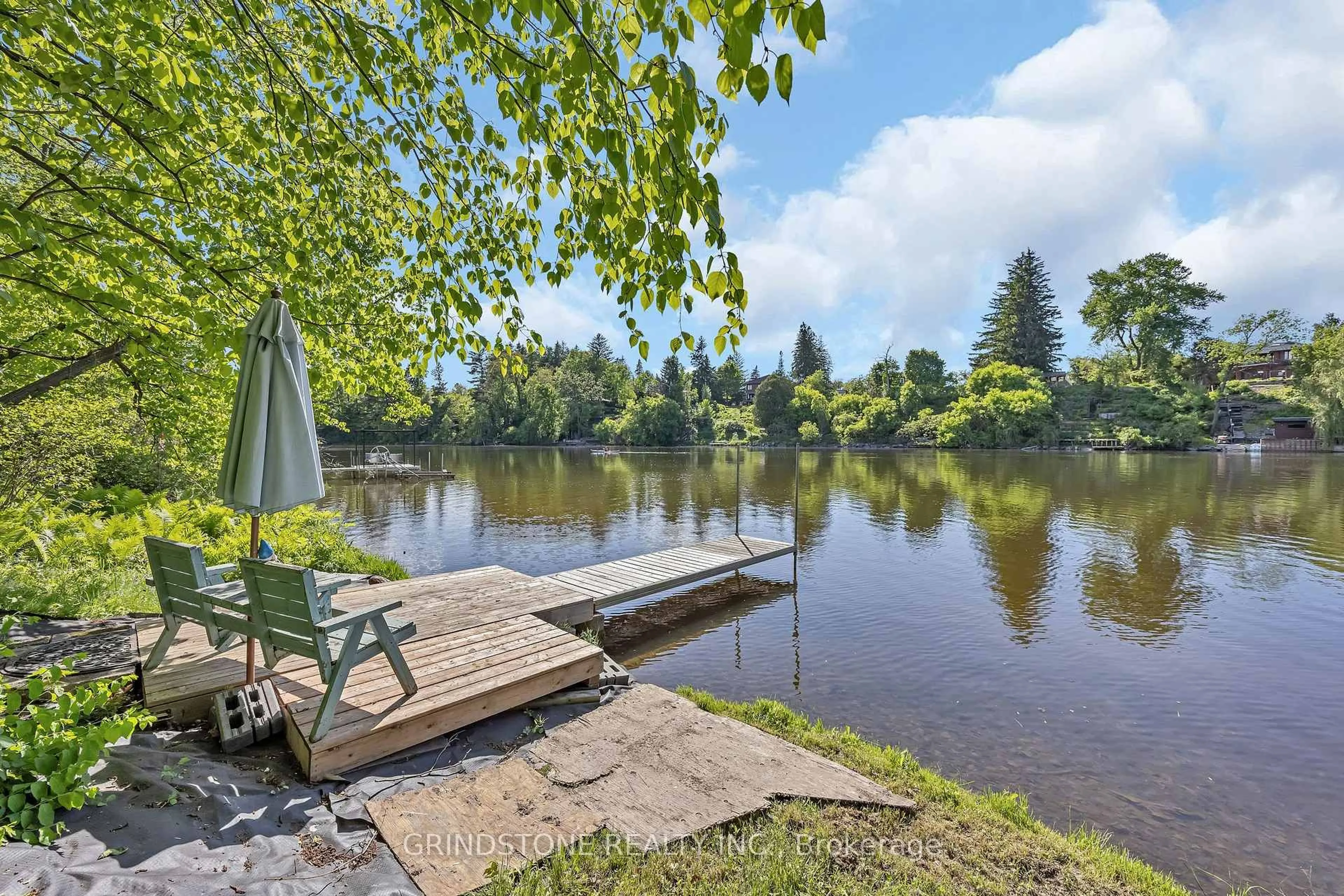 Patio, water/lake/river/ocean view for 4120 Riverside Dr #G, Ottawa Ontario K1V 1C4