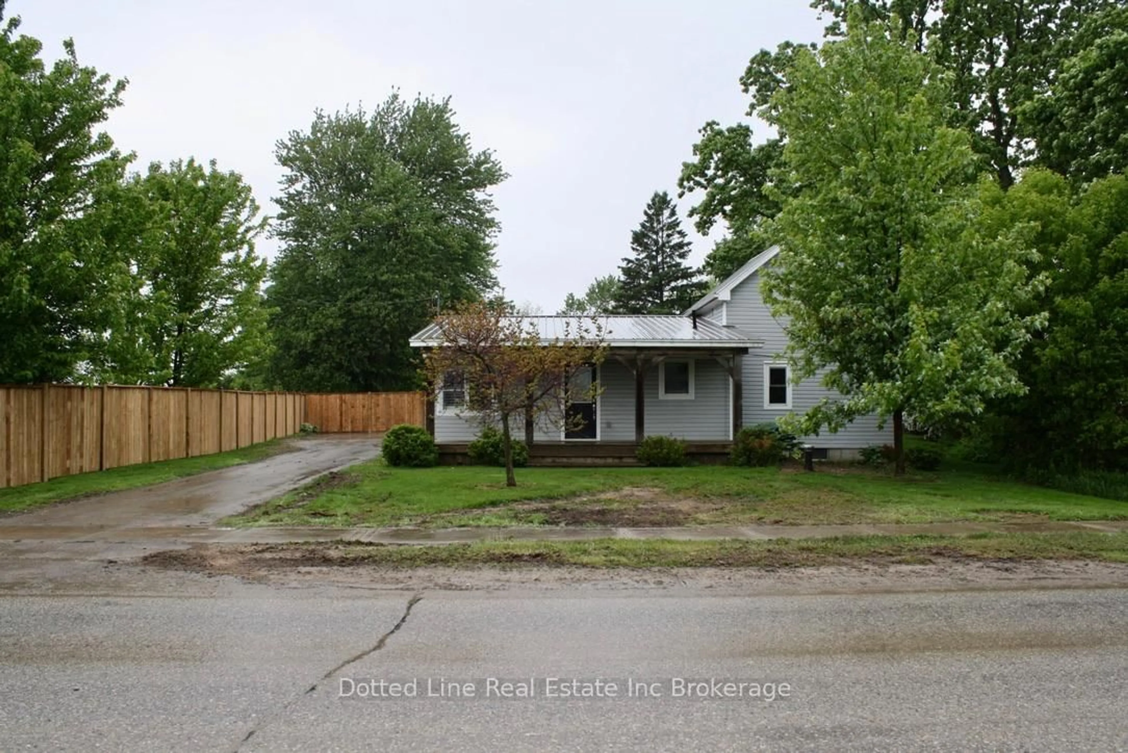 A pic from outside/outdoor area/front of a property/back of a property/a pic from drone, street for 11683 Springfield Rd, Malahide Ontario N0L 2J0