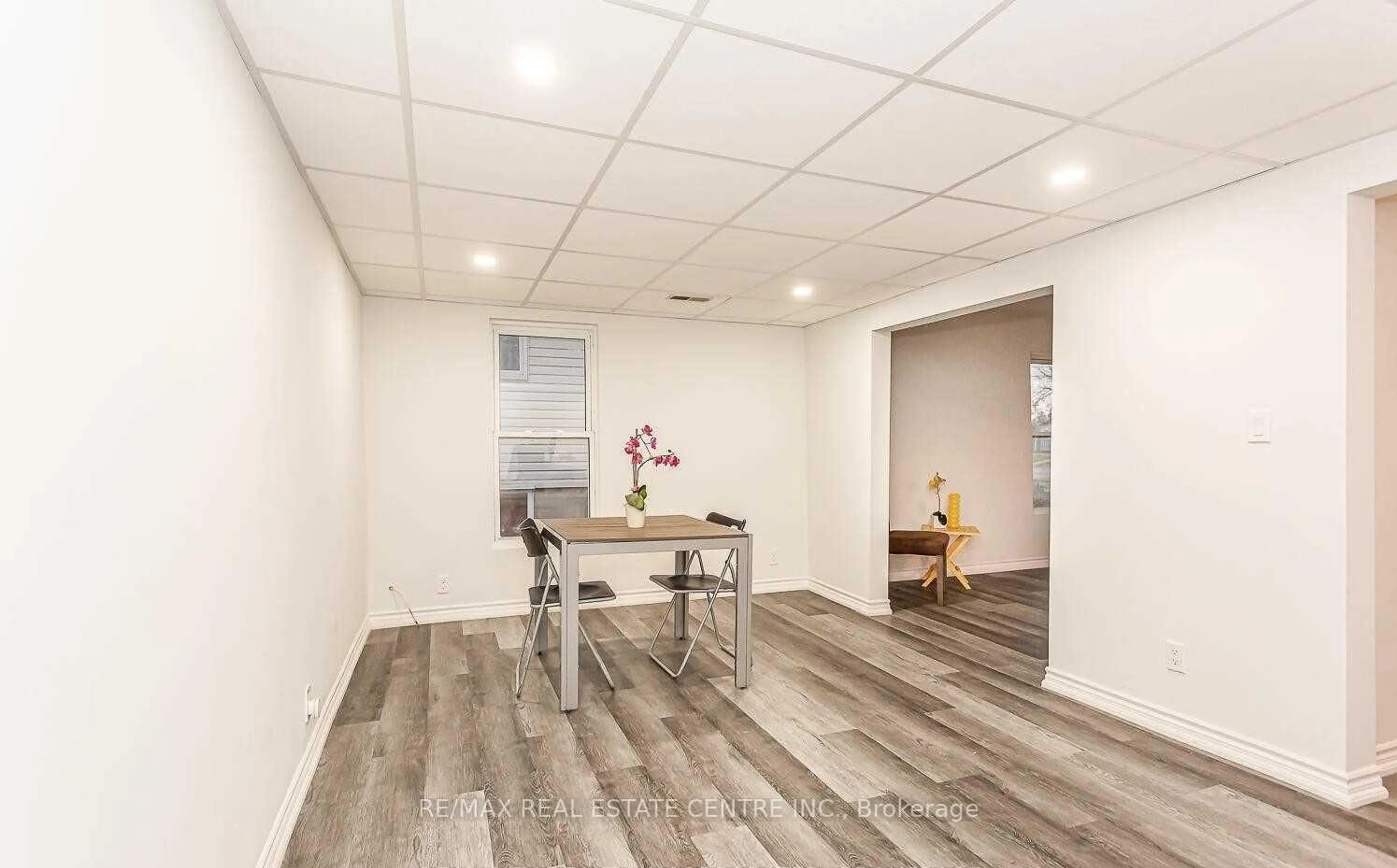 A pic of a room for 18 Forks Rd, Welland Ontario L3B 5K1