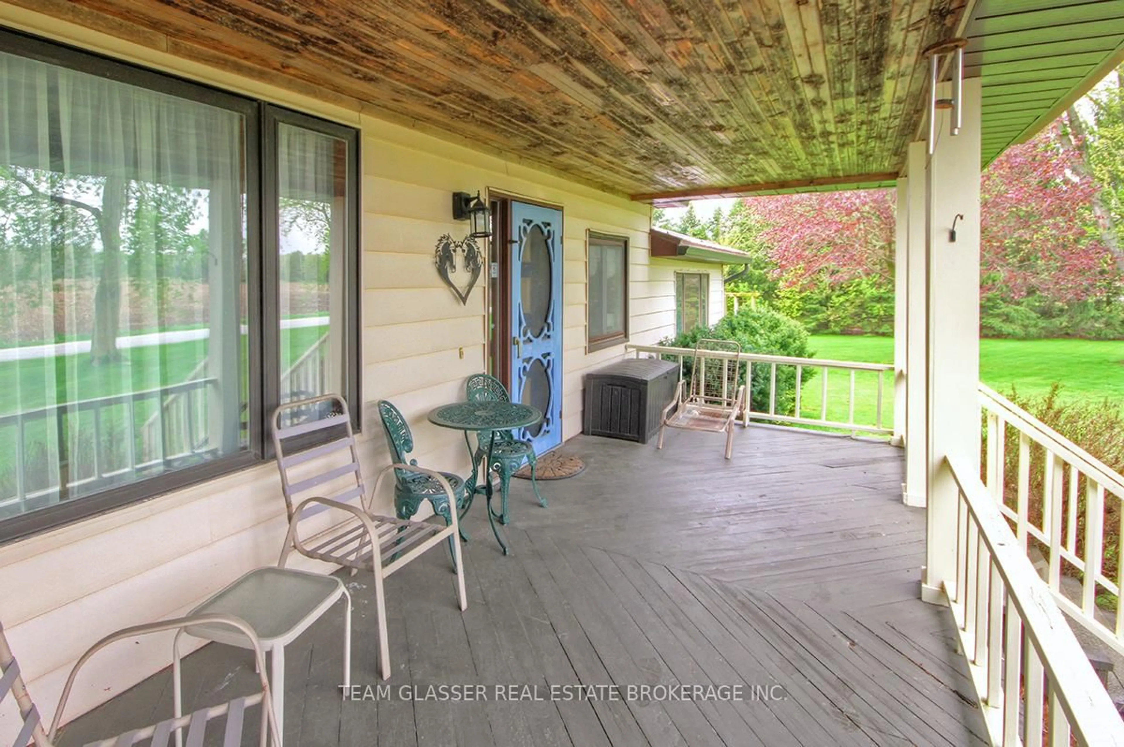 Patio, water/lake/river/ocean view for 8200 Falconbridge Dr, Strathroy-Caradoc Ontario N0L 1W0