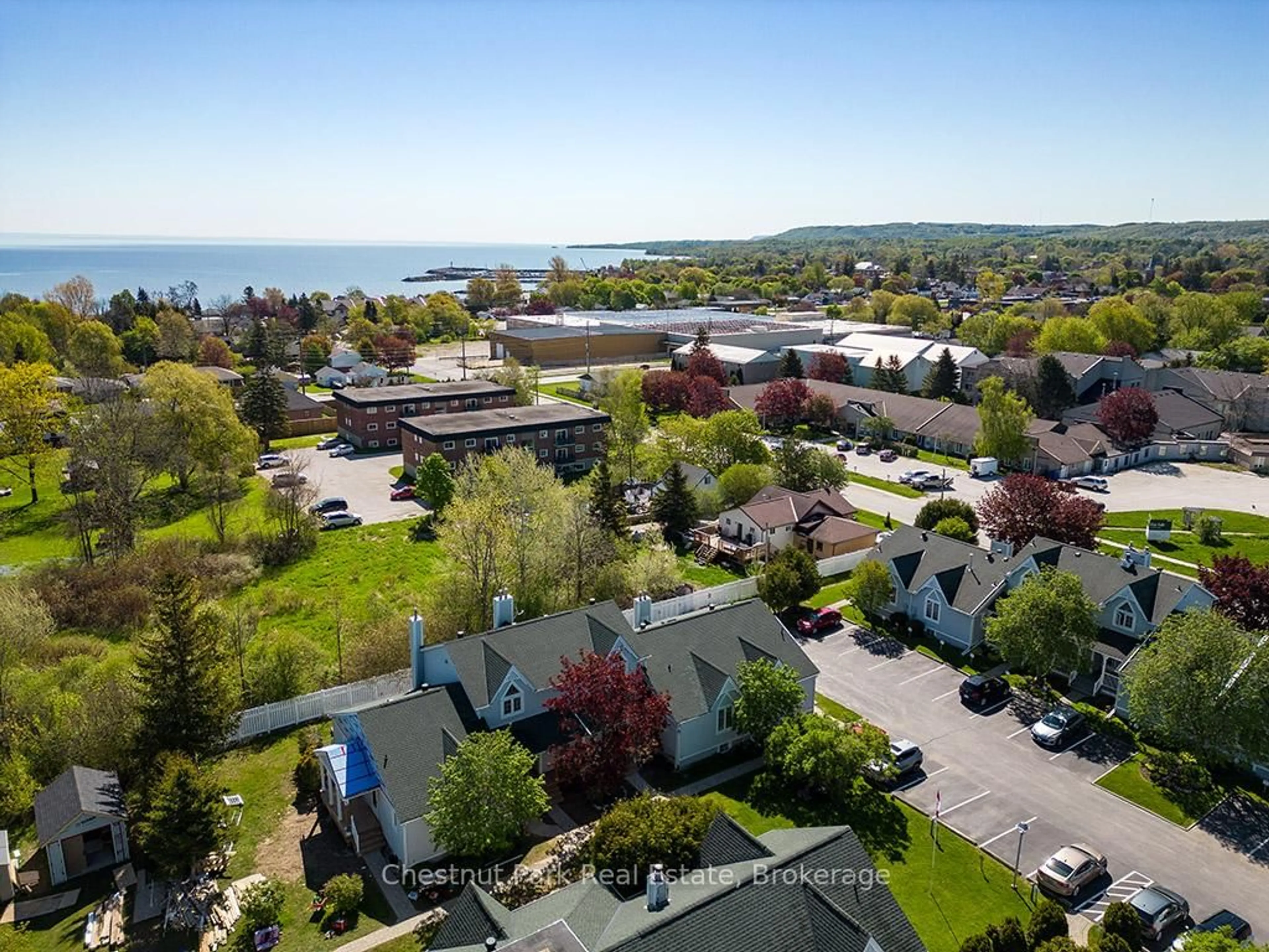 A pic from outside/outdoor area/front of a property/back of a property/a pic from drone, water/lake/river/ocean view for 83 Victoria St #4, Meaford Ontario N4L 1R4
