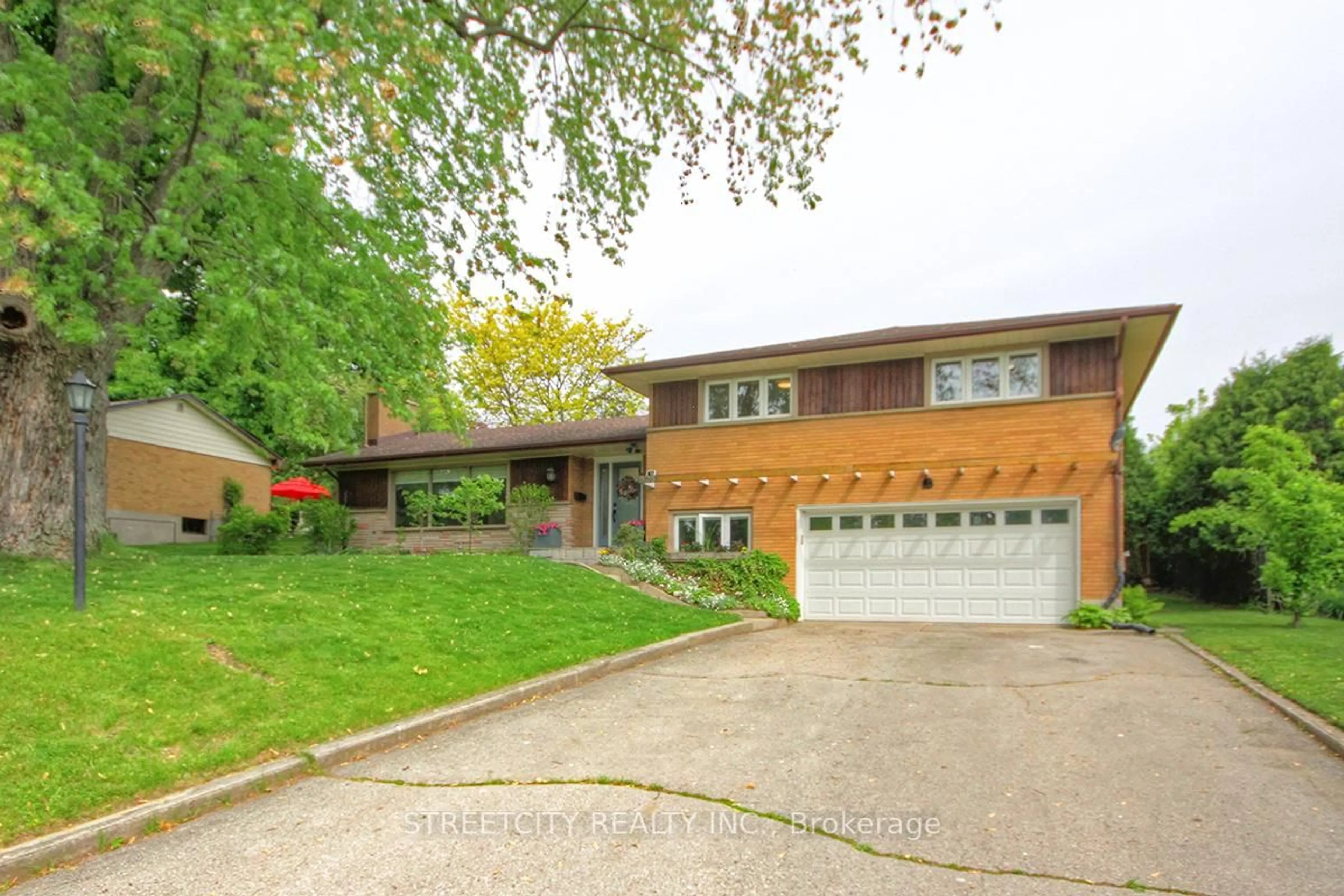 Home with brick exterior material, street for 825 Clearview Ave, London North Ontario N6H 2N1