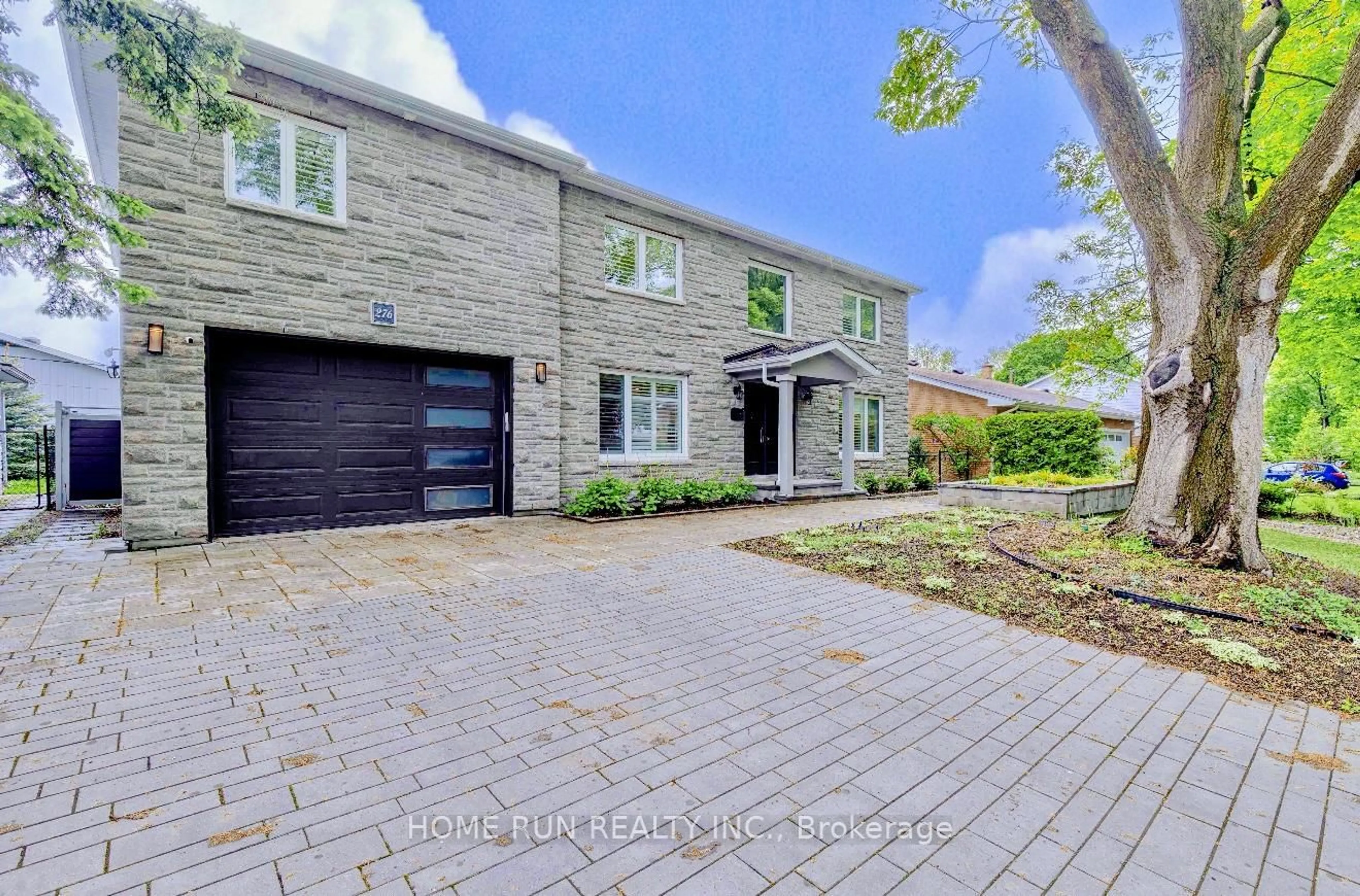 Home with brick exterior material, street for 276 Crocus Ave, Ottawa Ontario K1H 6E9