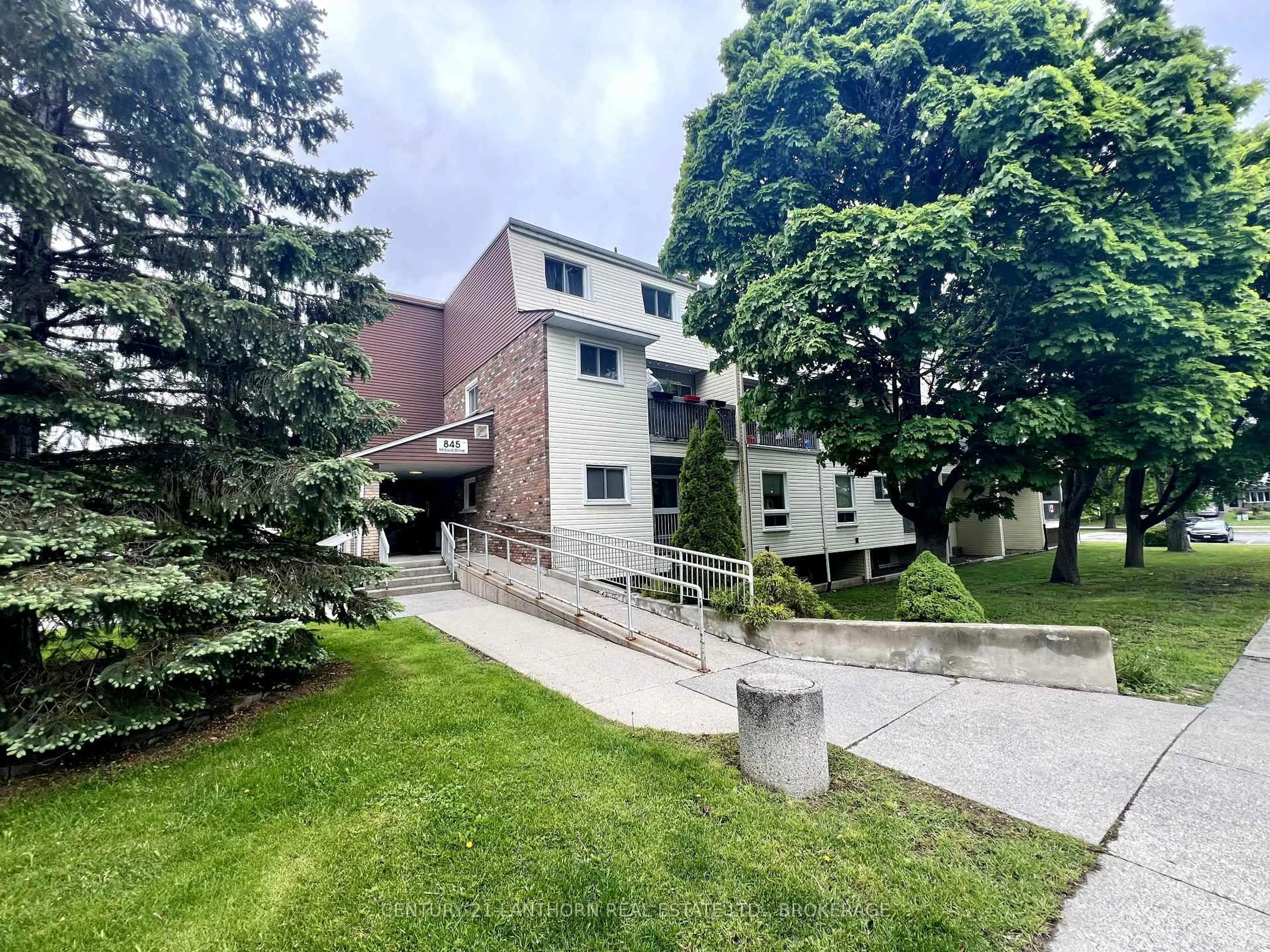 Unknown for 845 Milford Dr #104, Kingston Ontario K7P 1A7