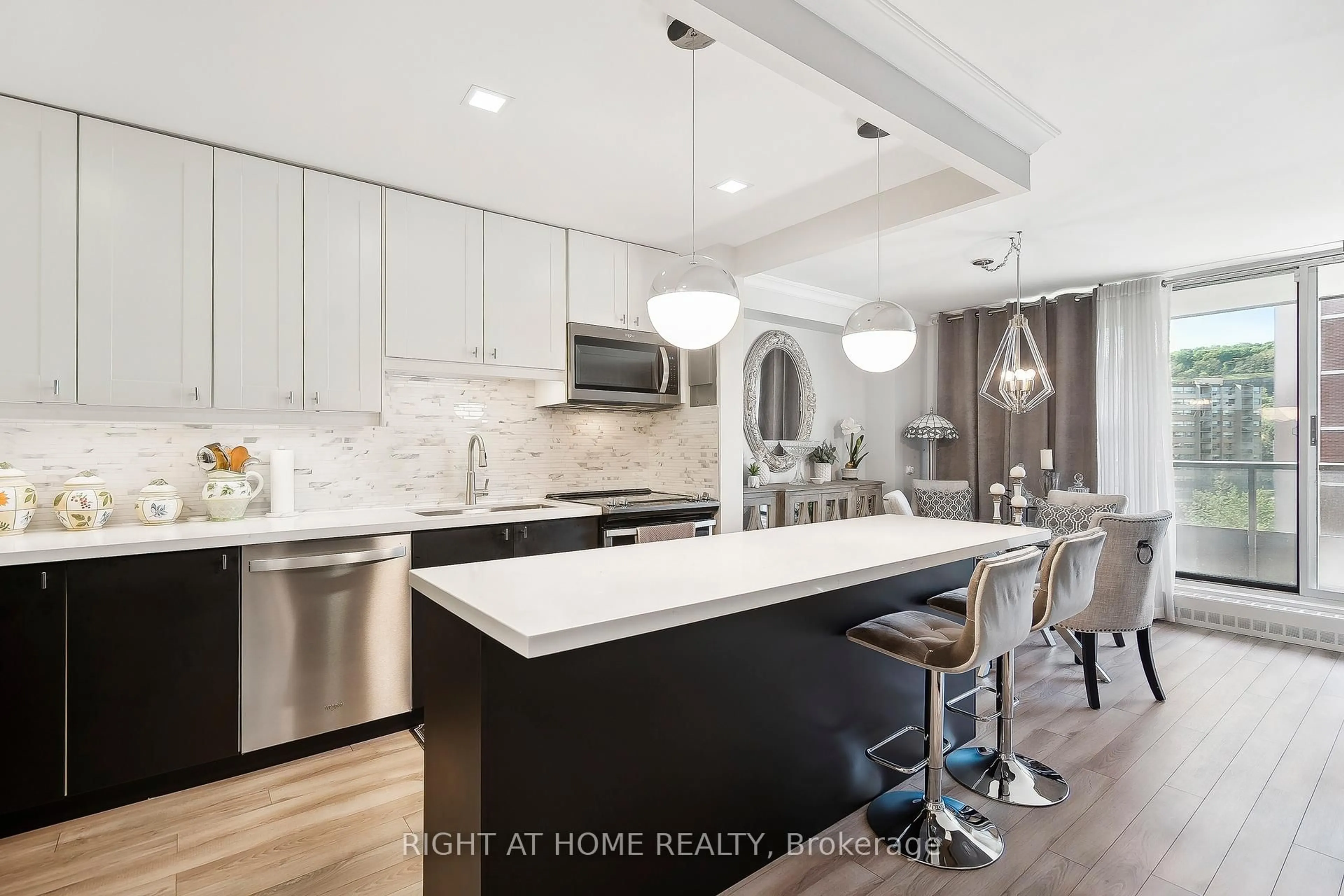 Contemporary kitchen, unknown for 1968 Main St #1004, Hamilton Ontario L8S 1J7