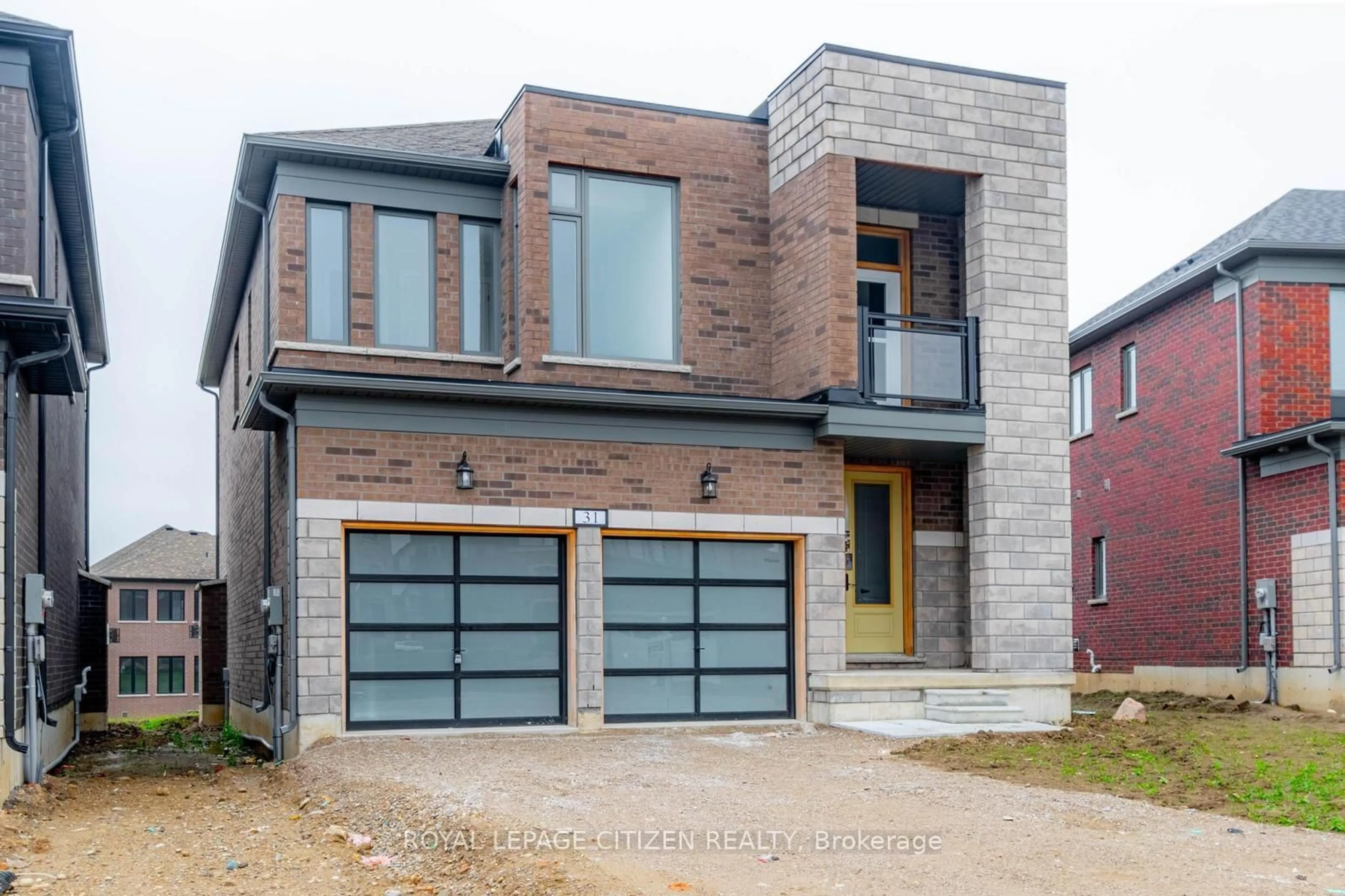 Home with brick exterior material, street for 31 Harding Crt, Woodstock Ontario N4T 0P8
