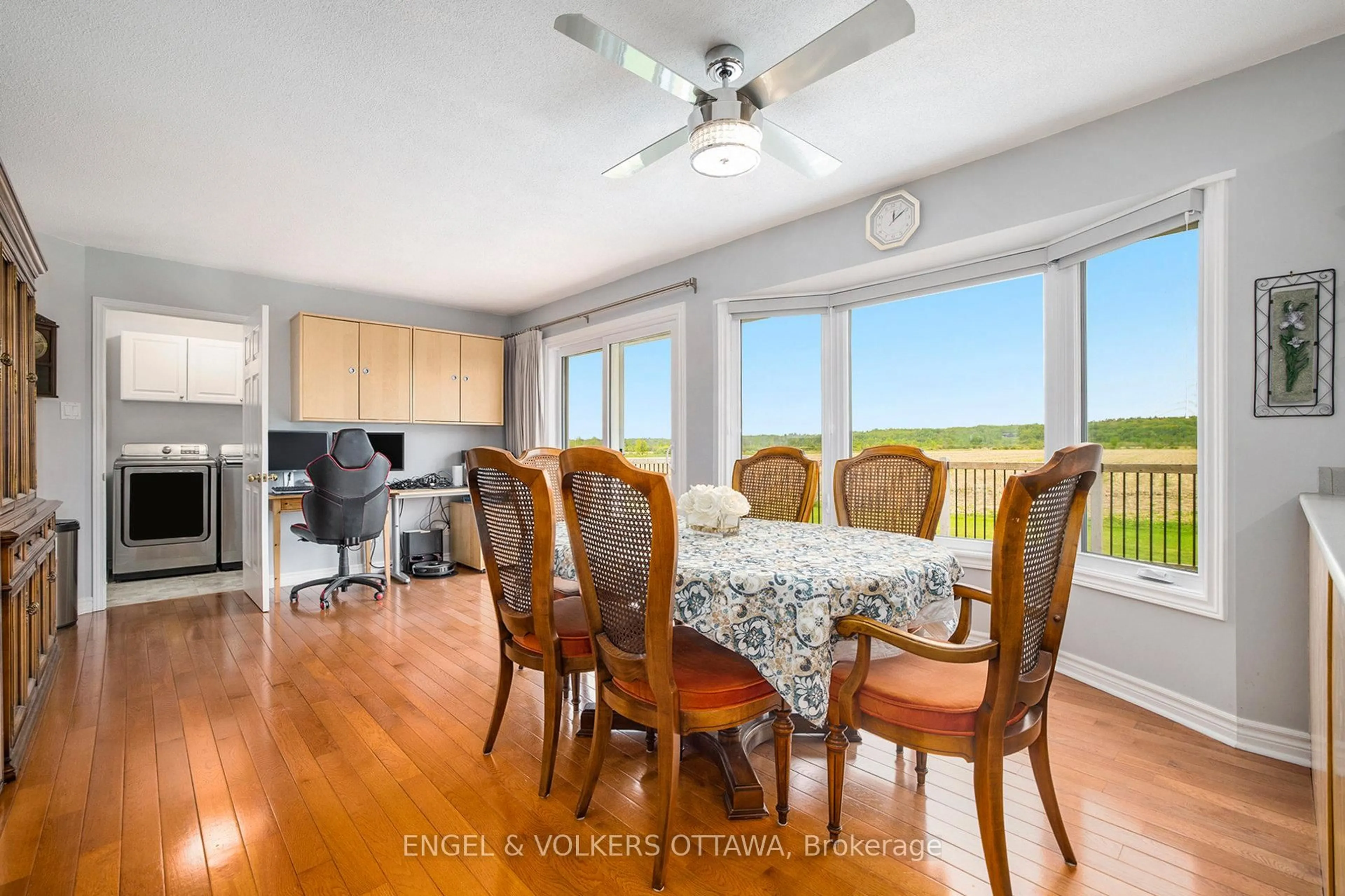 Dining room, unknown for 3093 Woodkilton Dr, Ottawa Ontario K0A 1T0