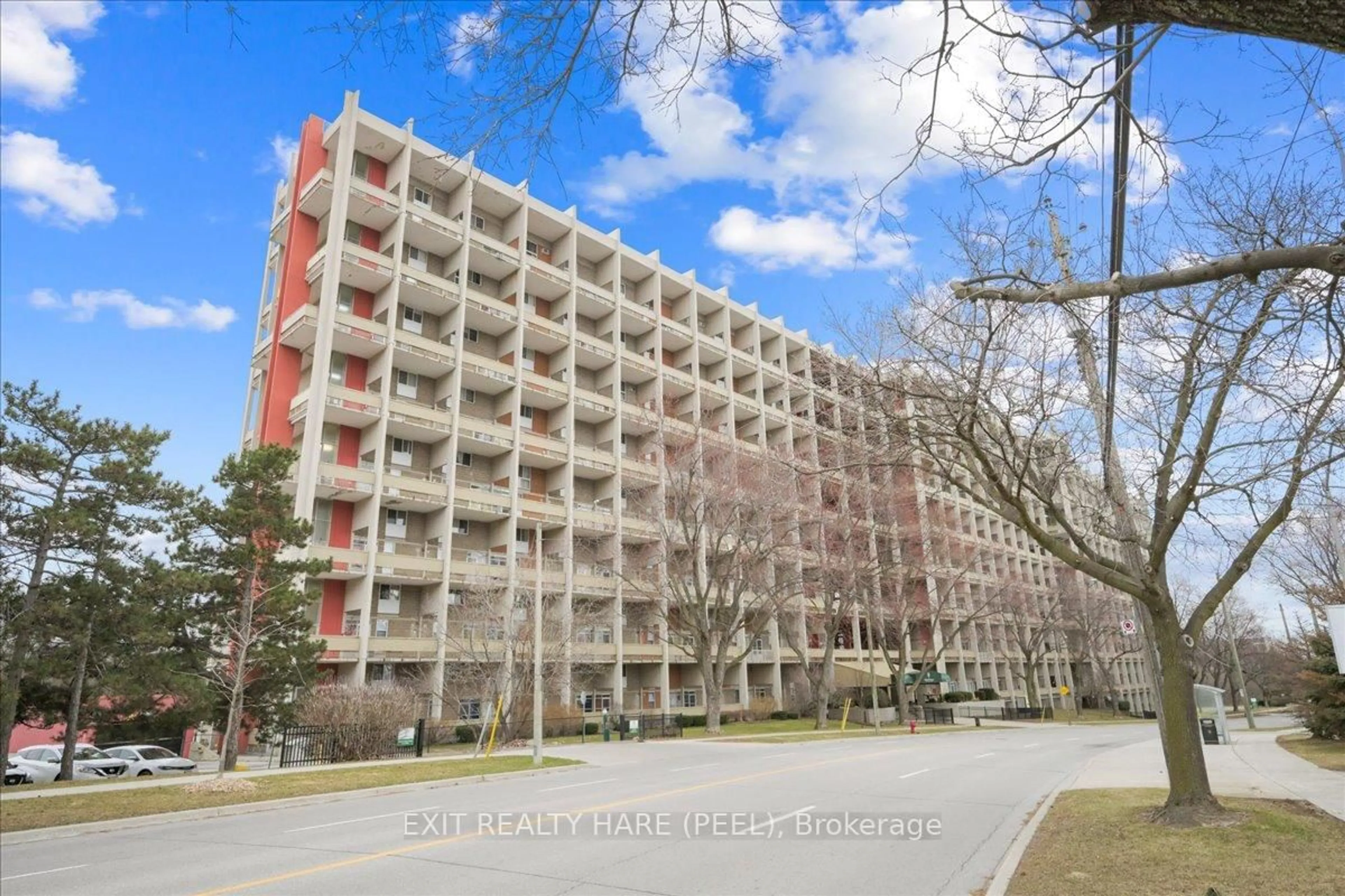 Unknown for 350 Quigley Rd #222, Hamilton Ontario L8K 5N2